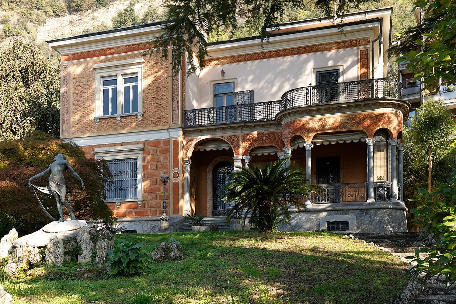 Art Nouveau Villa — Como City Centre, Lake Como