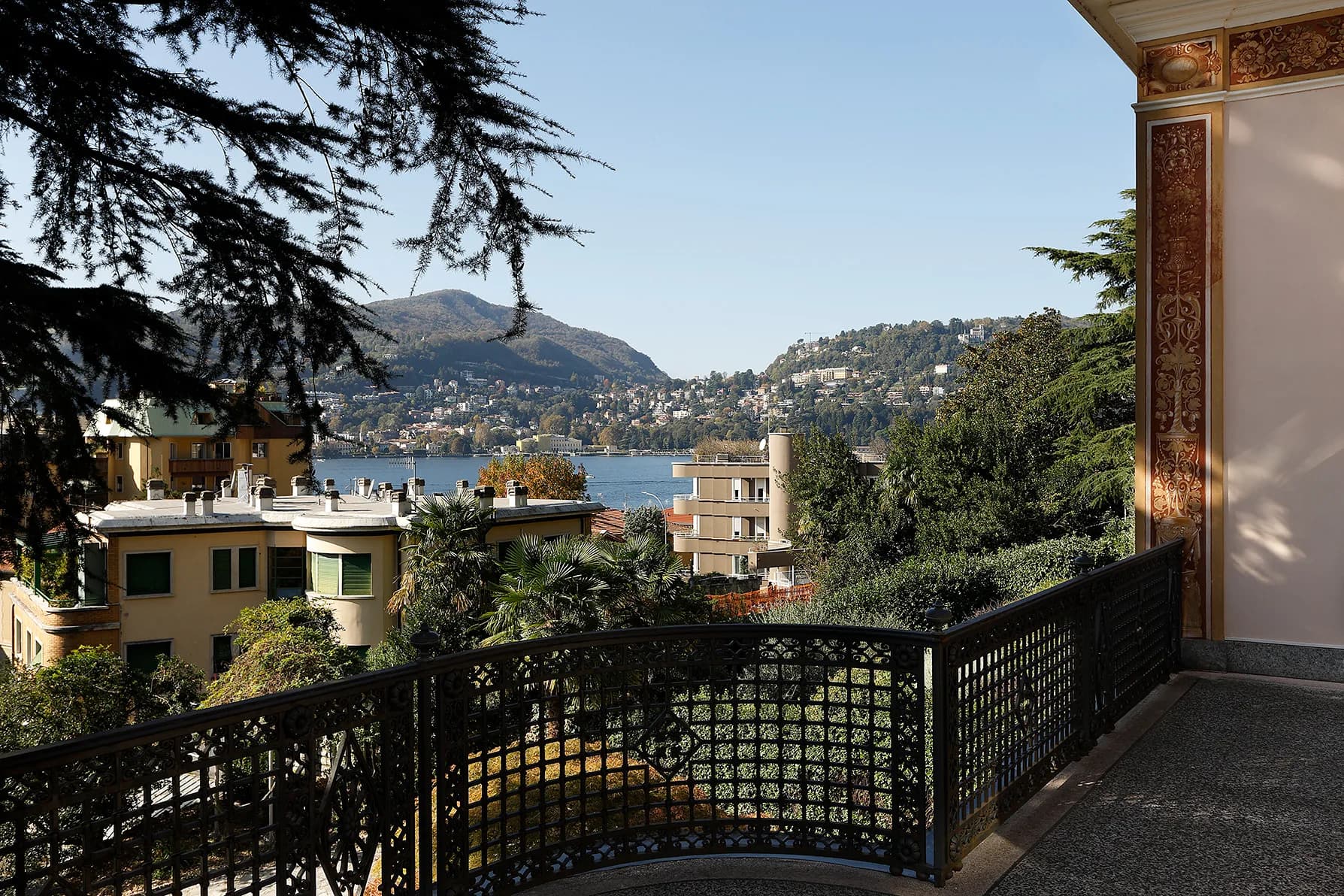 Art Nouveau Villa — Como City Centre, Lake Como — photo 4