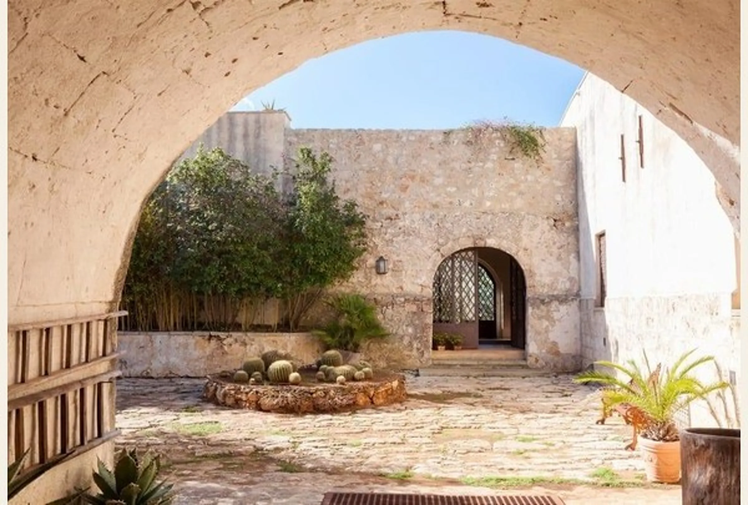 Masseria Acquadolce | Restored 9-Bedroom Estate with Pool in Puglia — photo 9