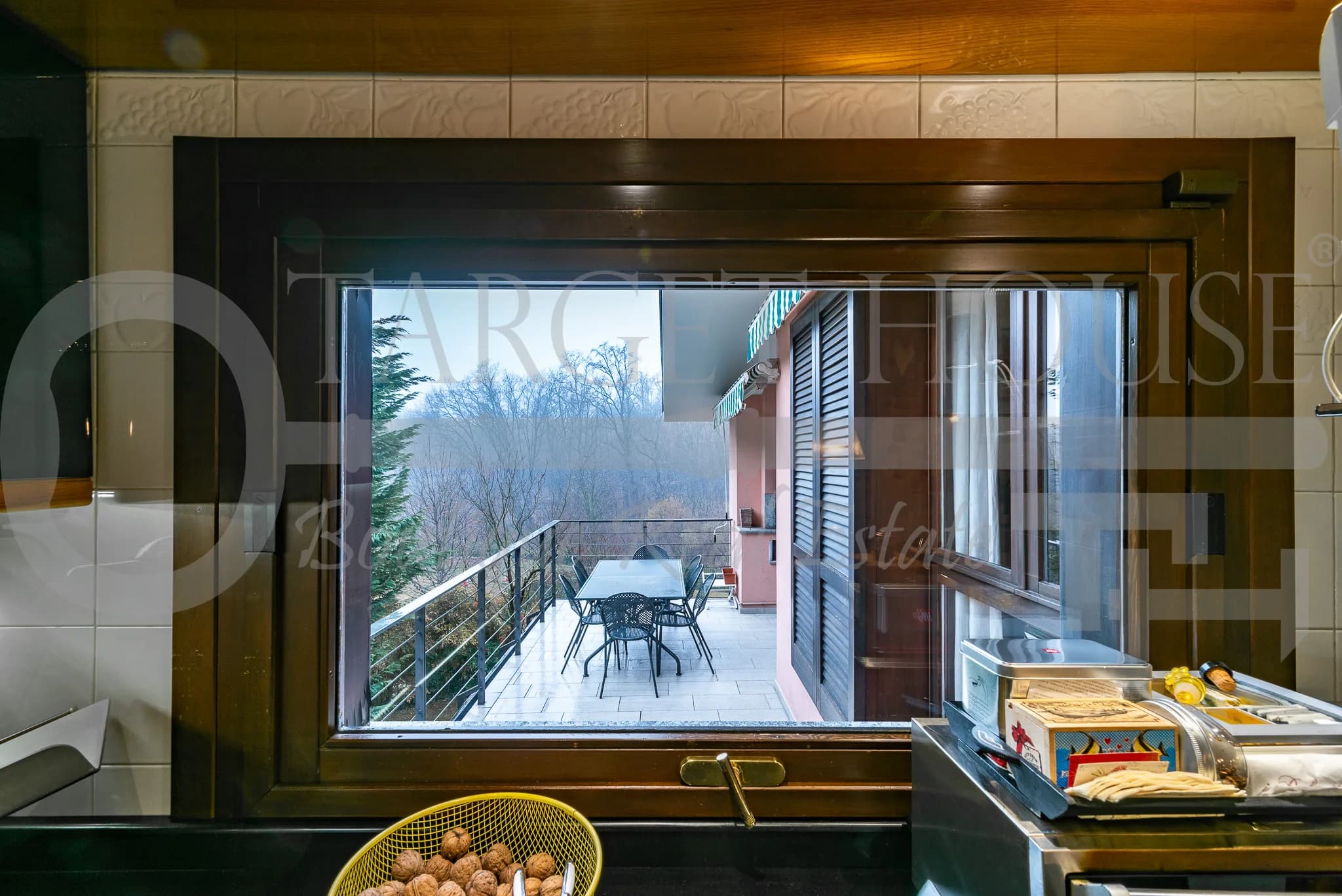 Important Villa with Heated Indoor Pool – Como, Italy — photo 9