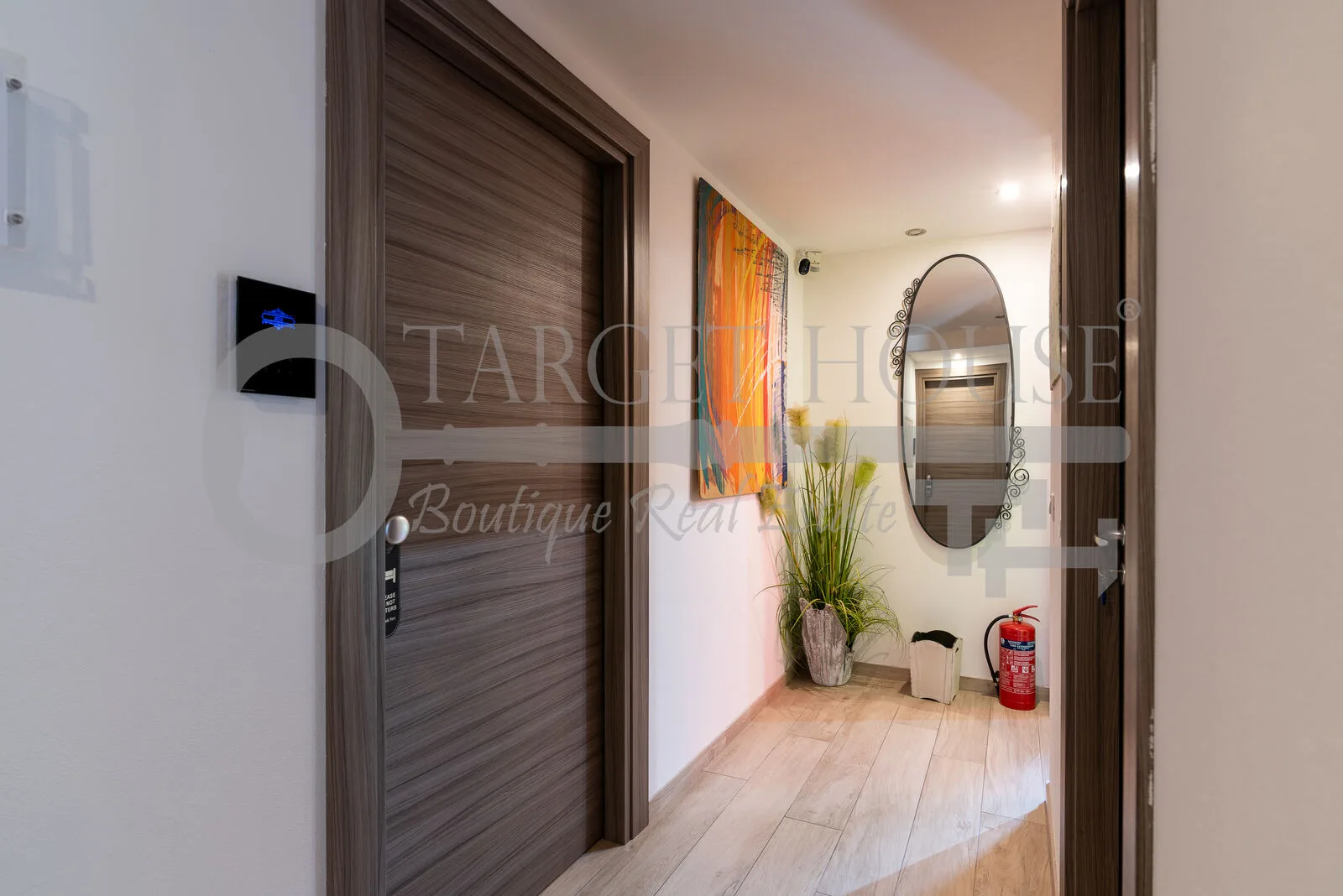 Lake Como B&B villa with pool, garden and guest accommodation — gallery photo 7