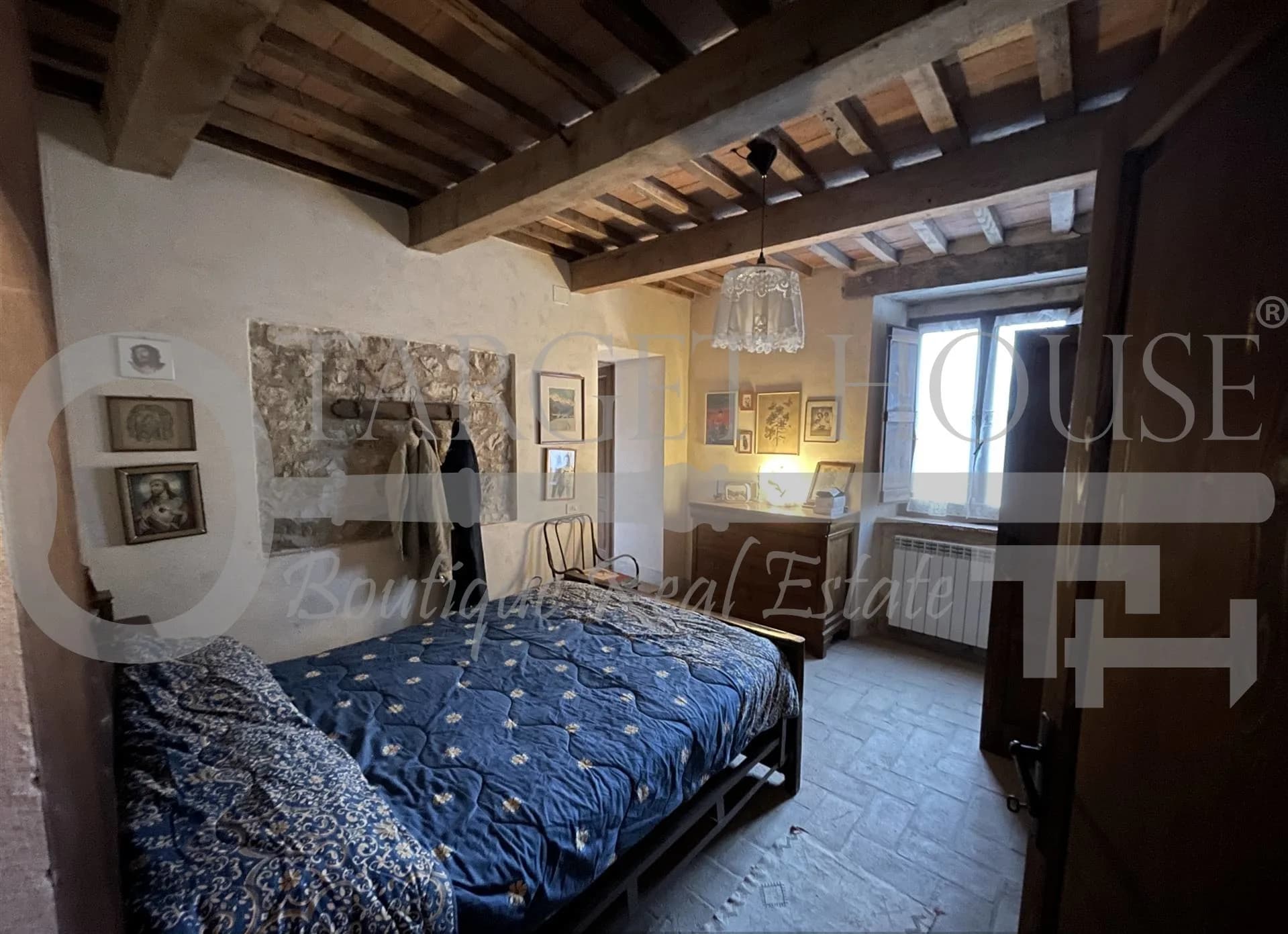 Charming Tuscan Ranch with Horse Stables, Farmland & Woodland Estate — photo 7