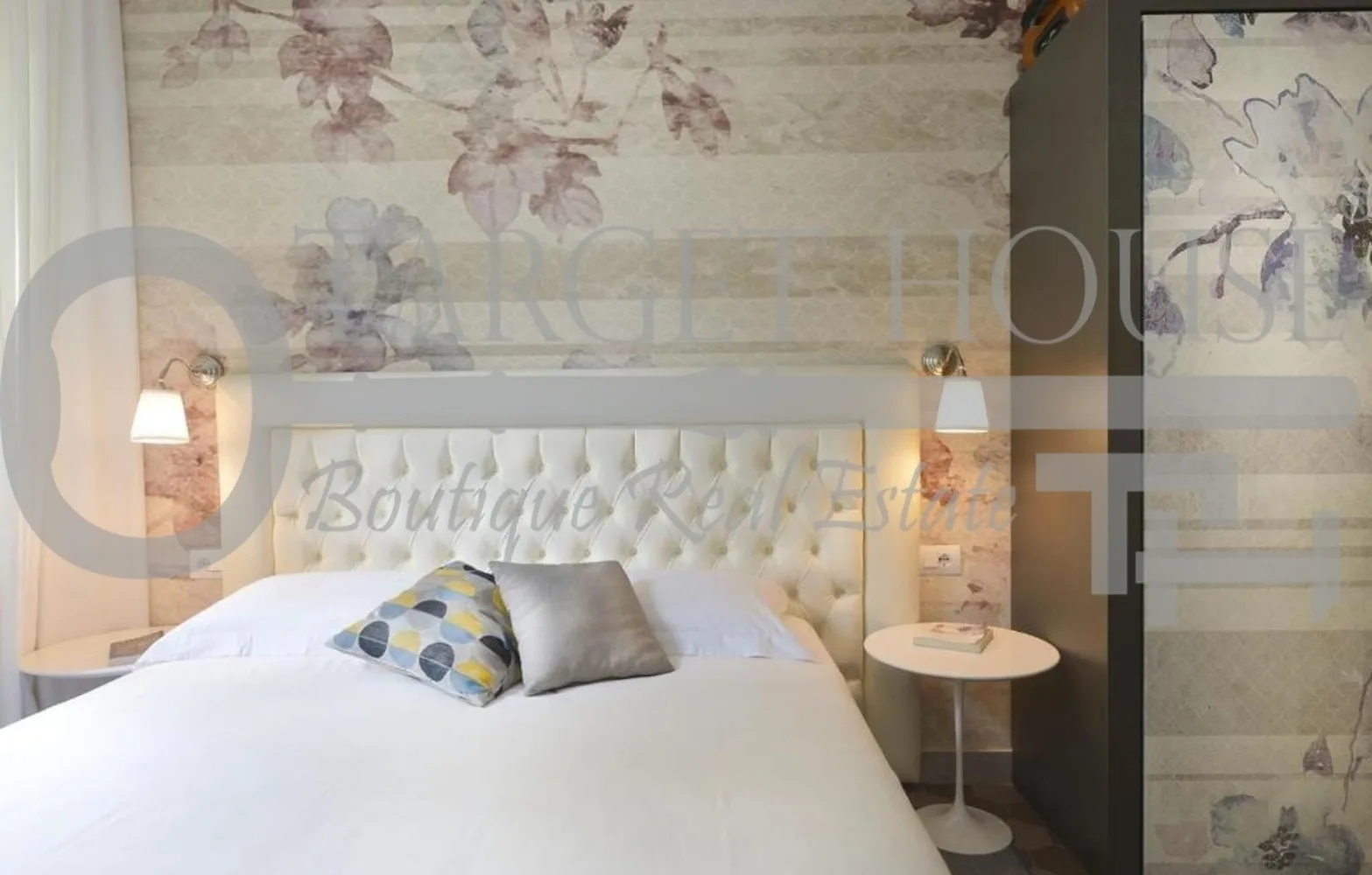 Milan Villa/apartments/Multifamily / Boutique Residential Building / Villa Conversion — photo 14