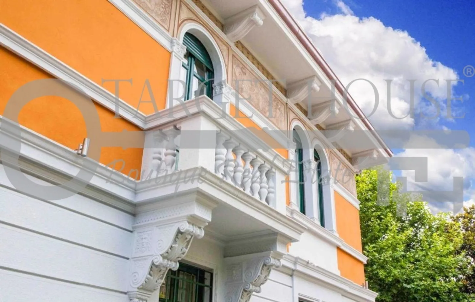 Milan Villa/apartments/Multifamily / Boutique Residential Building / Villa Conversion — photo 35