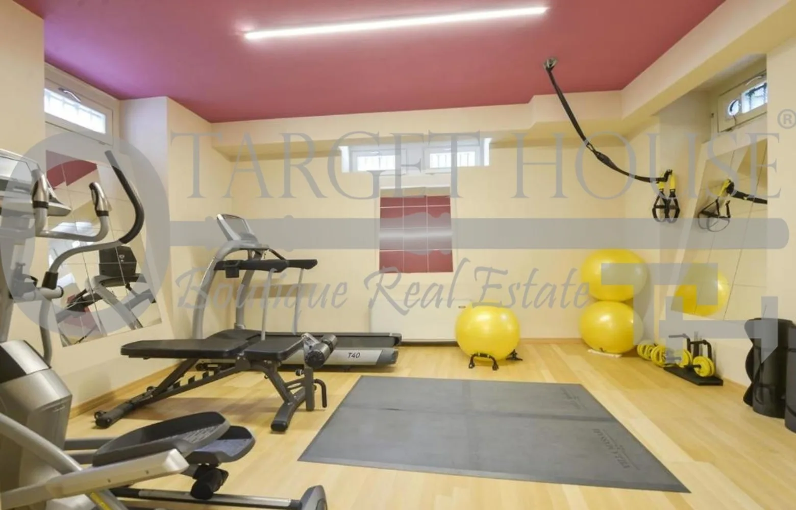 Milan Villa/apartments/Multifamily / Boutique Residential Building / Villa Conversion — photo 36
