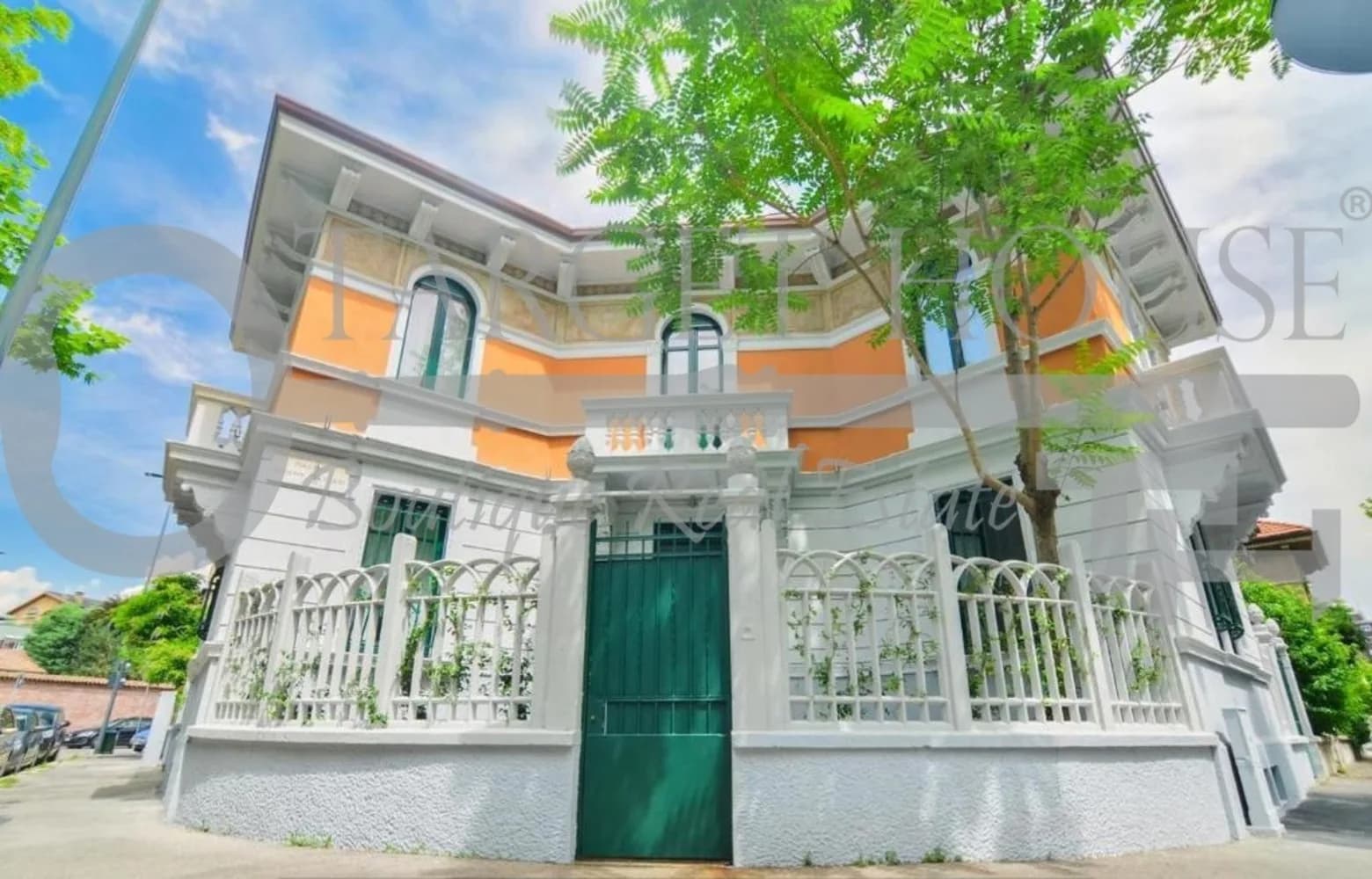 Milan Villa/apartments/Multifamily / Boutique Residential Building / Villa Conversion — photo 37