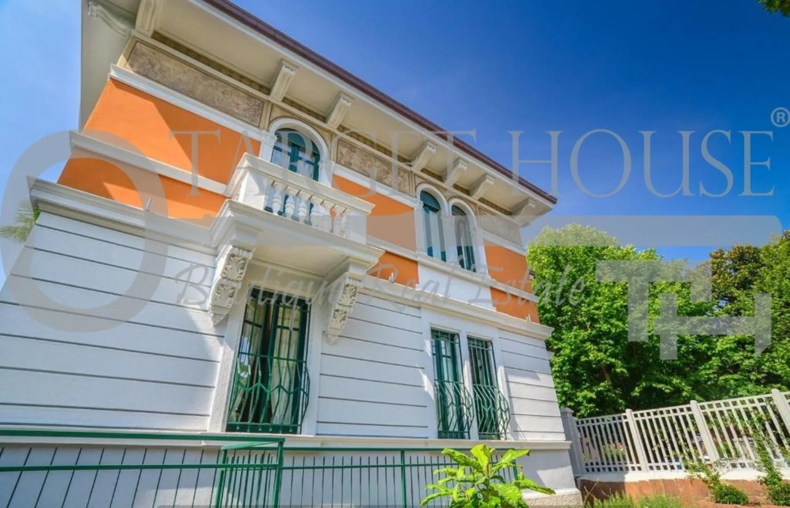 Milan Villa/apartments/Multifamily / Boutique Residential Building / Villa Conversion — photo 39