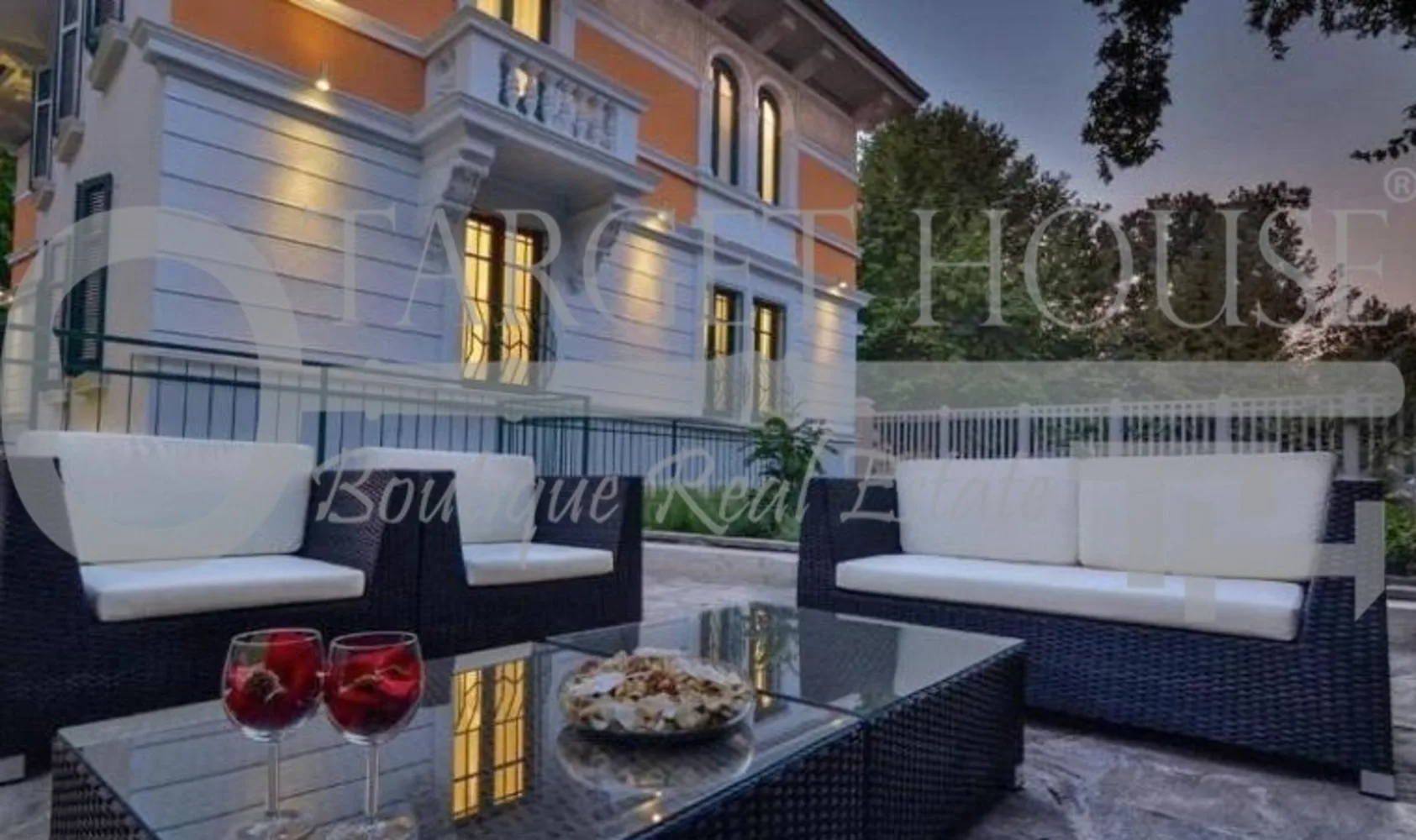 Milan Villa/apartments/Multifamily / Boutique Residential Building / Villa Conversion — photo 47