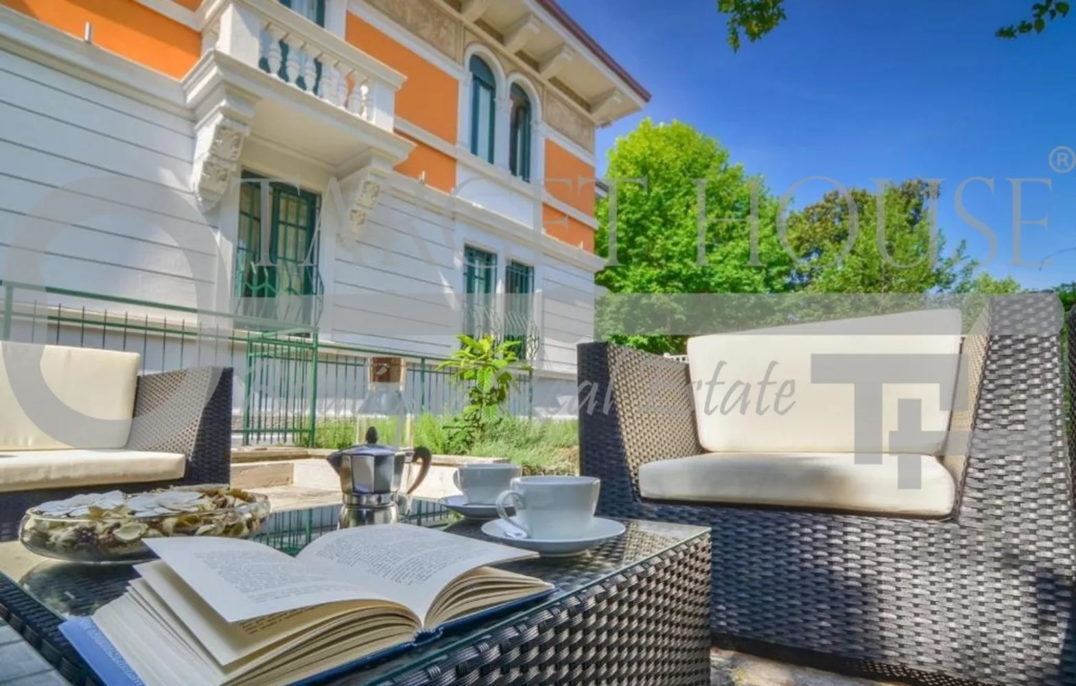 Milan Villa/apartments/Multifamily / Boutique Residential Building / Villa Conversion