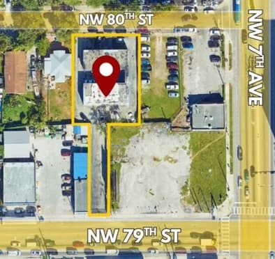 Miami Downtown close to I95 (734 NW 80th) — 1