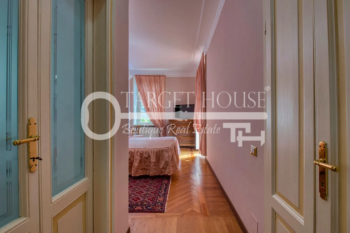 Luxury villa in Carate Urio with Lake Como views, pool and terraces — gallery photo 14