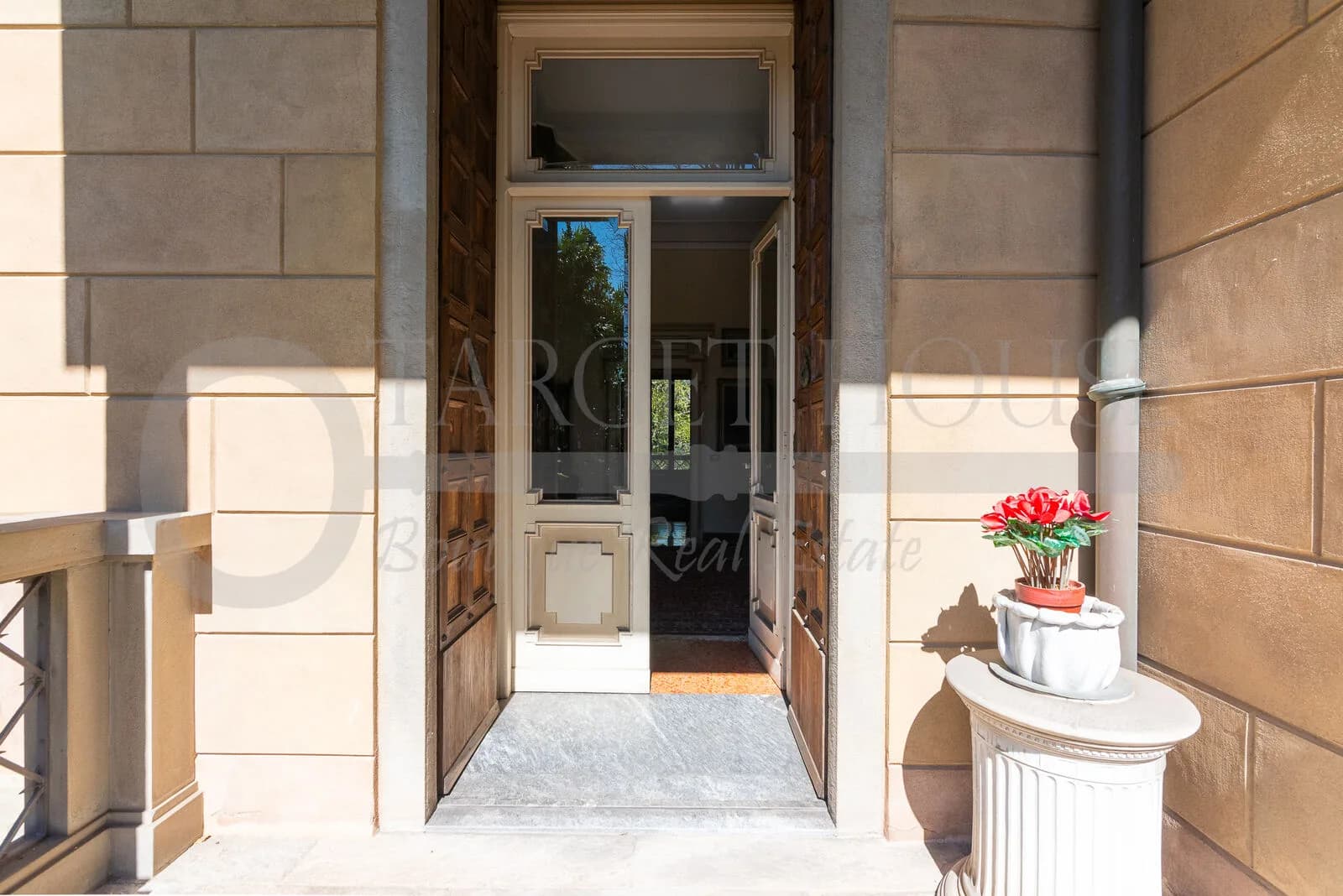 Liberty villa in Brianza with guest house — gallery photo 10