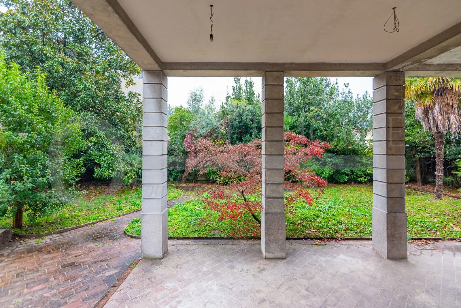 Liberty villa in Como near the old town and lake — gallery photo 7