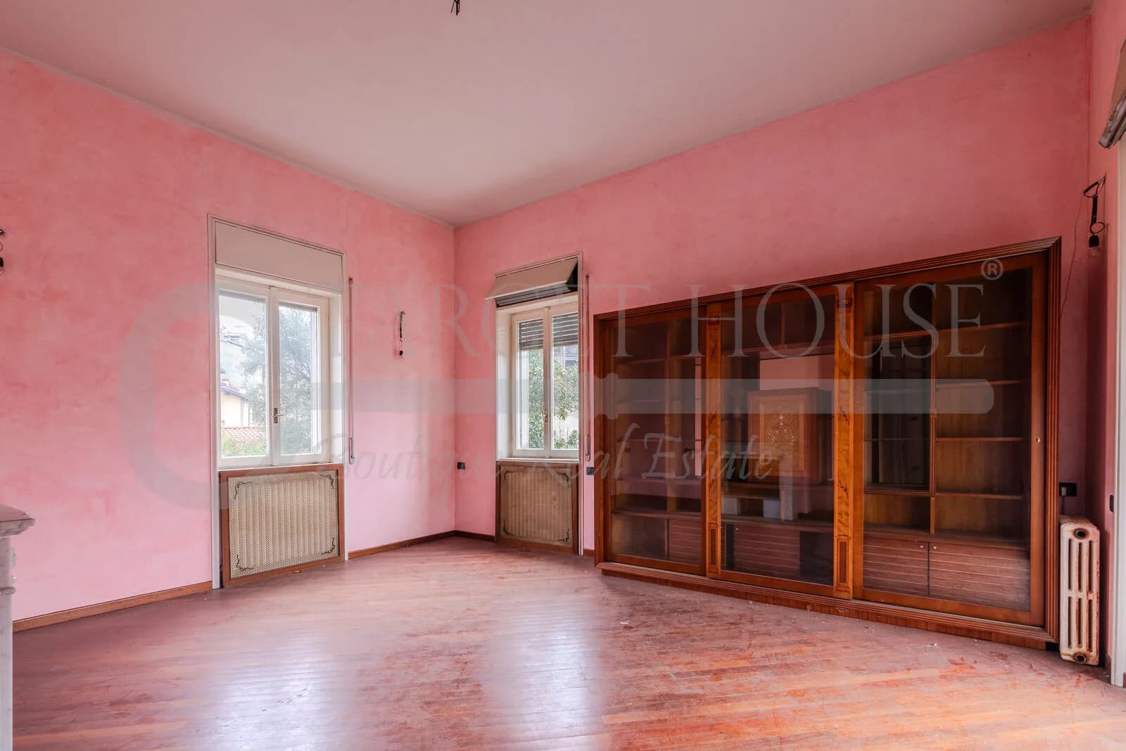 Liberty villa in Como near the old town and lake — gallery photo 23