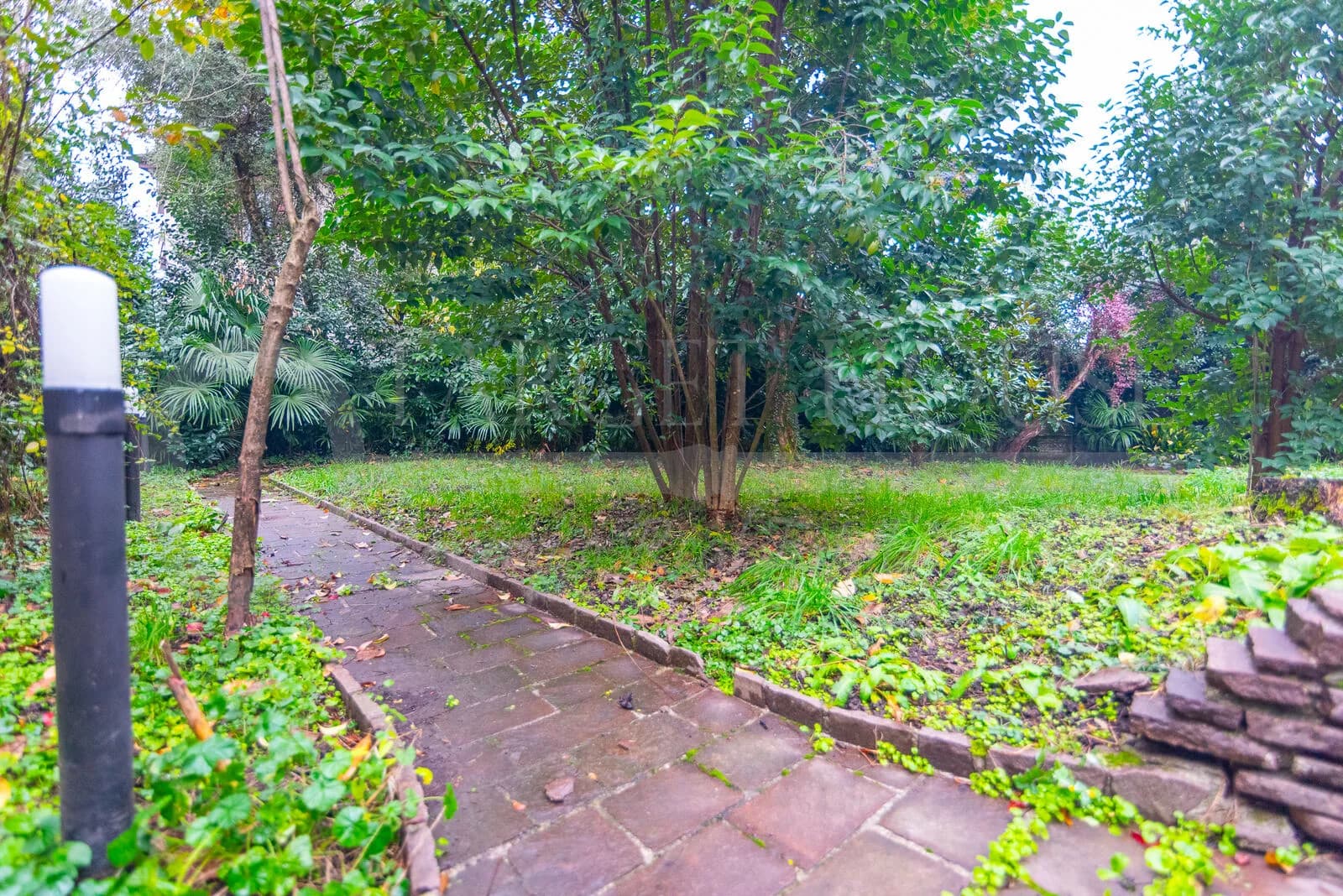 Liberty villa in Como near the old town and lake — gallery photo 34