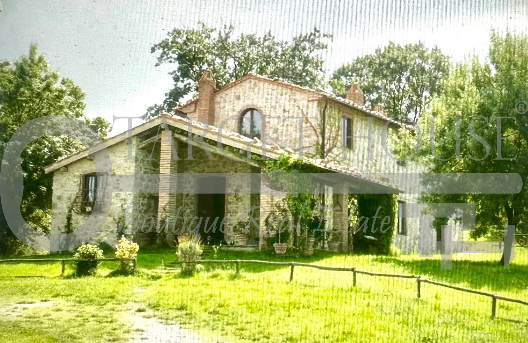 Charming Tuscan Ranch with Horse Stables, Farmland & Woodland Estate — photo 17