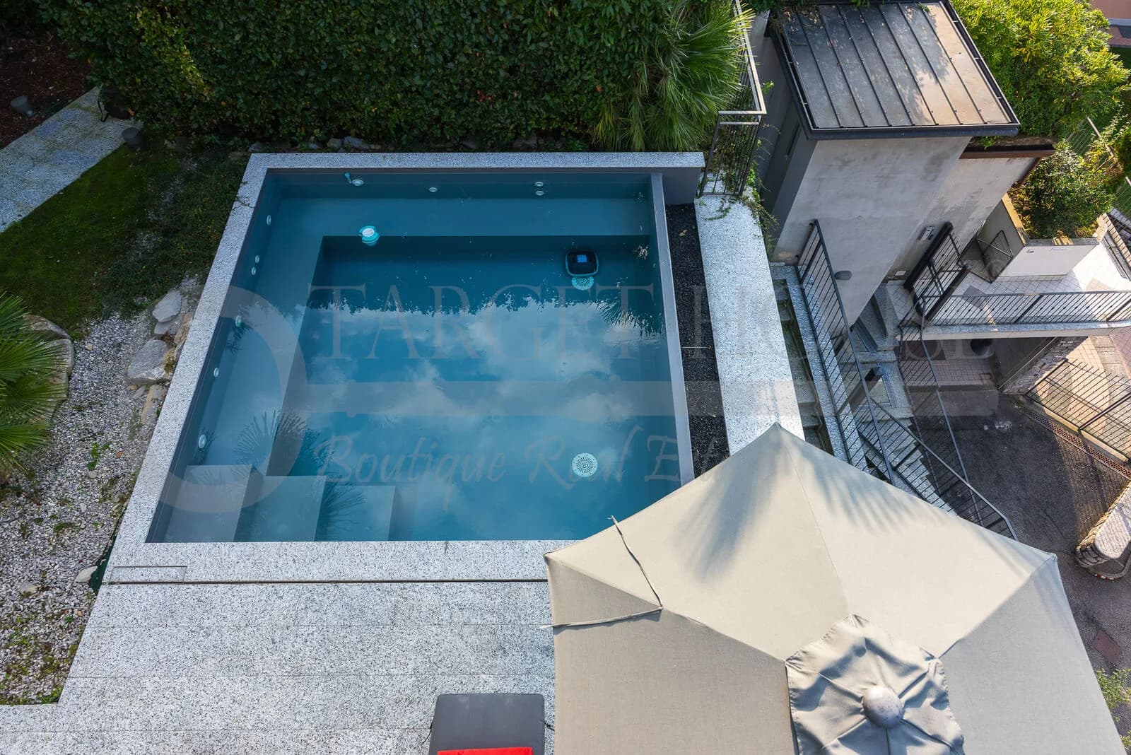 Villa in Faggeto Lario with Lake Como views — gallery photo 9