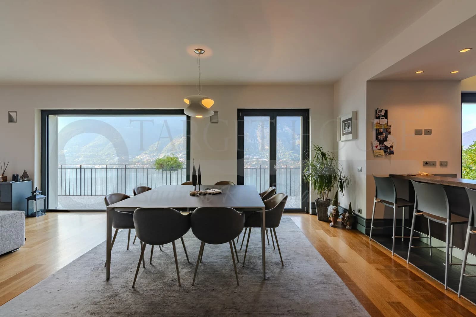 Villa in Faggeto Lario with Lake Como views — gallery photo 13