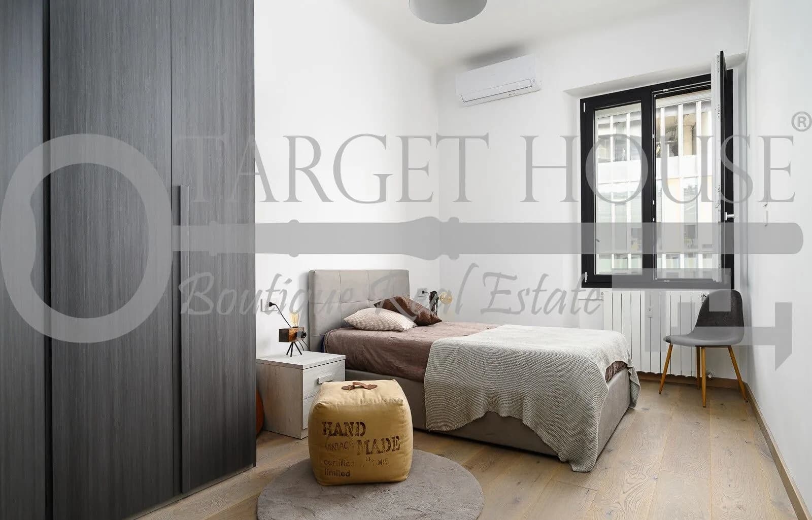 Luxury apartment in Milano Garibaldi overlooking Piazza Gae Aulenti — gallery photo 4