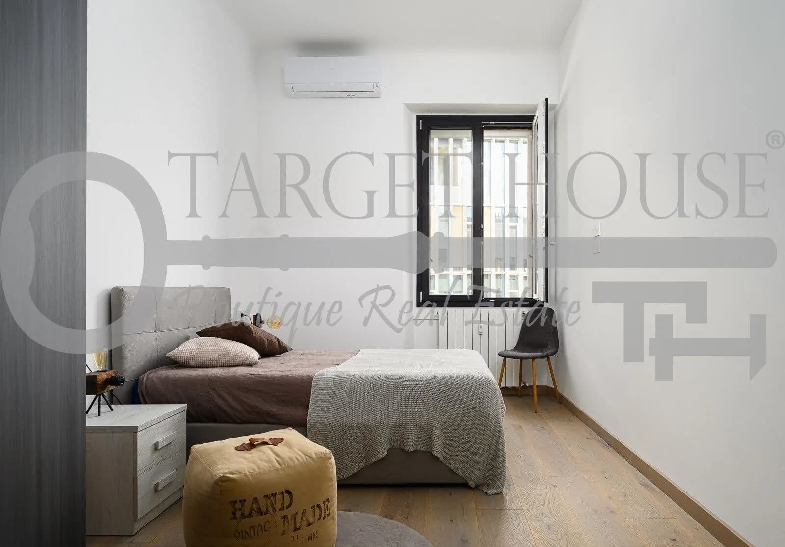 Luxury apartment in Milano Garibaldi overlooking Piazza Gae Aulenti — gallery photo 7