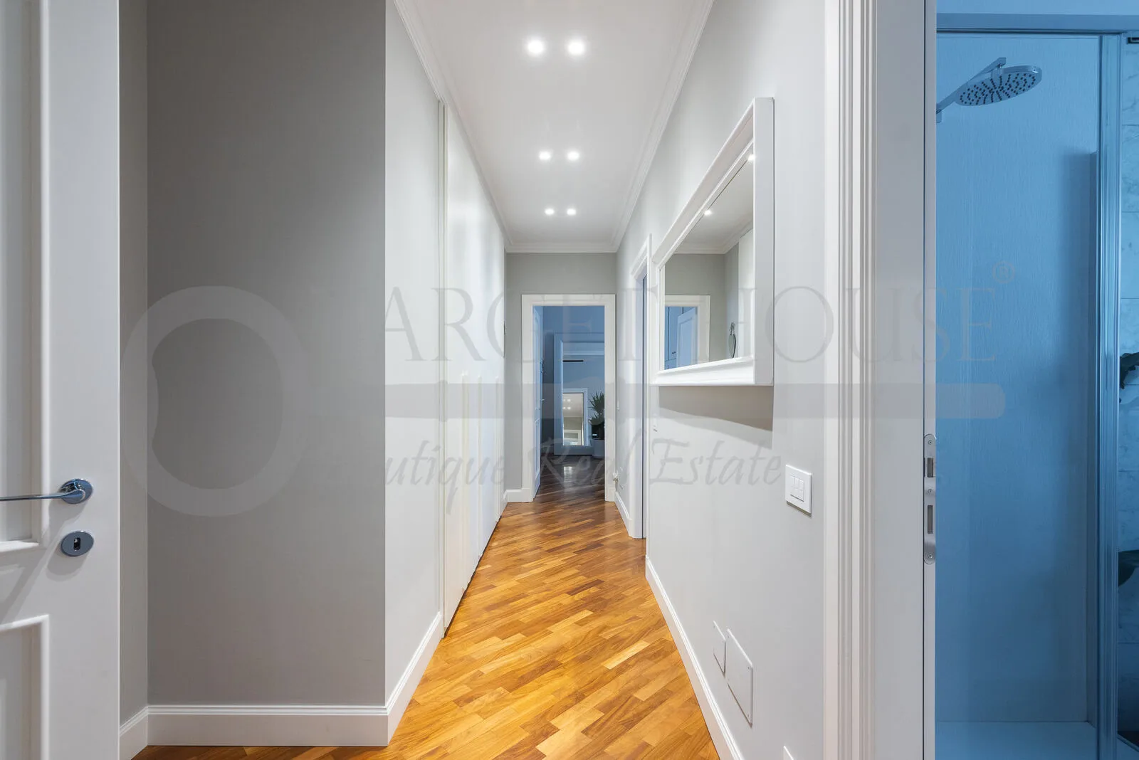 Luxury apartment near Indro Montanelli Gardens — gallery photo 5