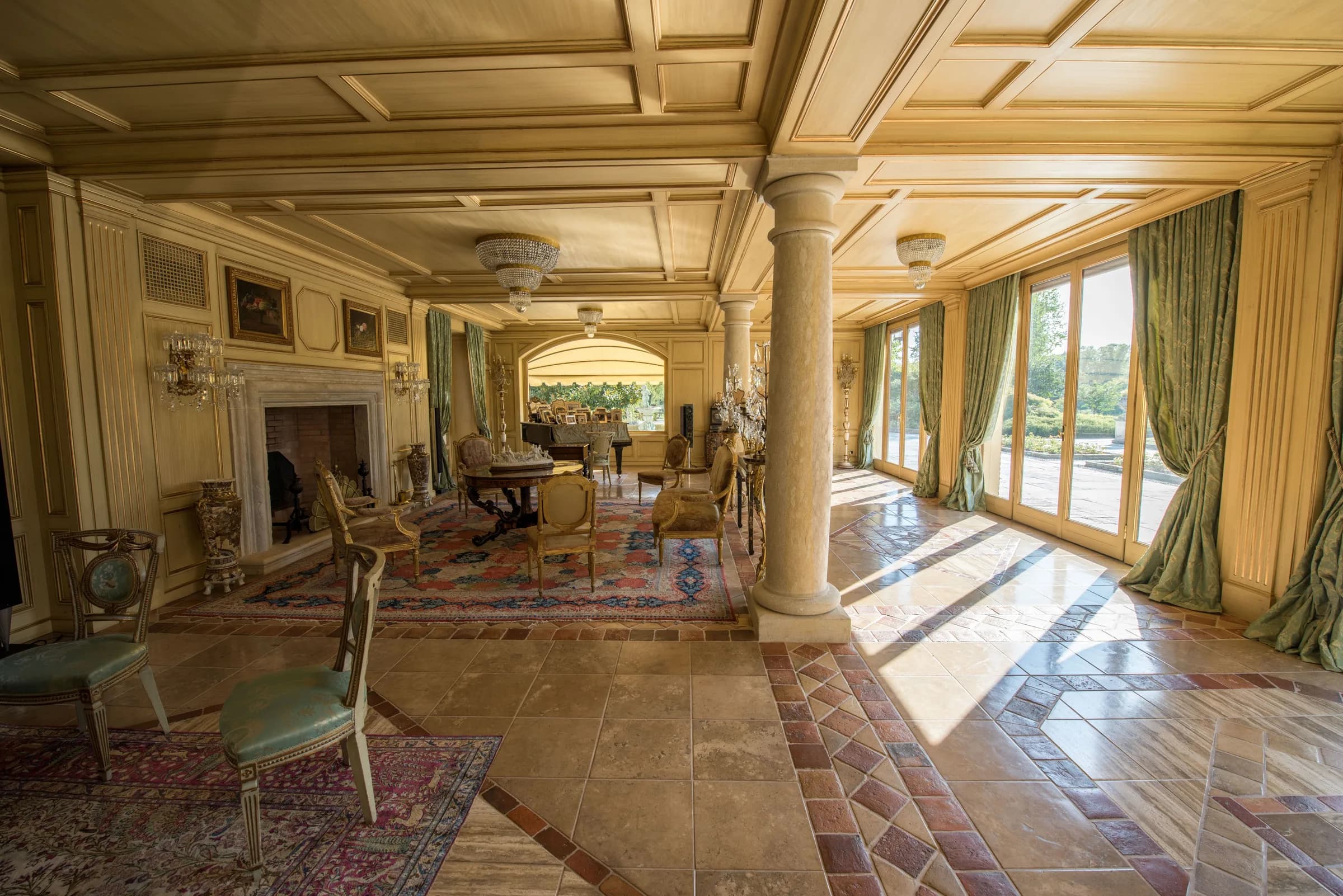 Unique Luxury Estate with Private Park & Equestrian Facilities – Lombardy, Italy — photo 13