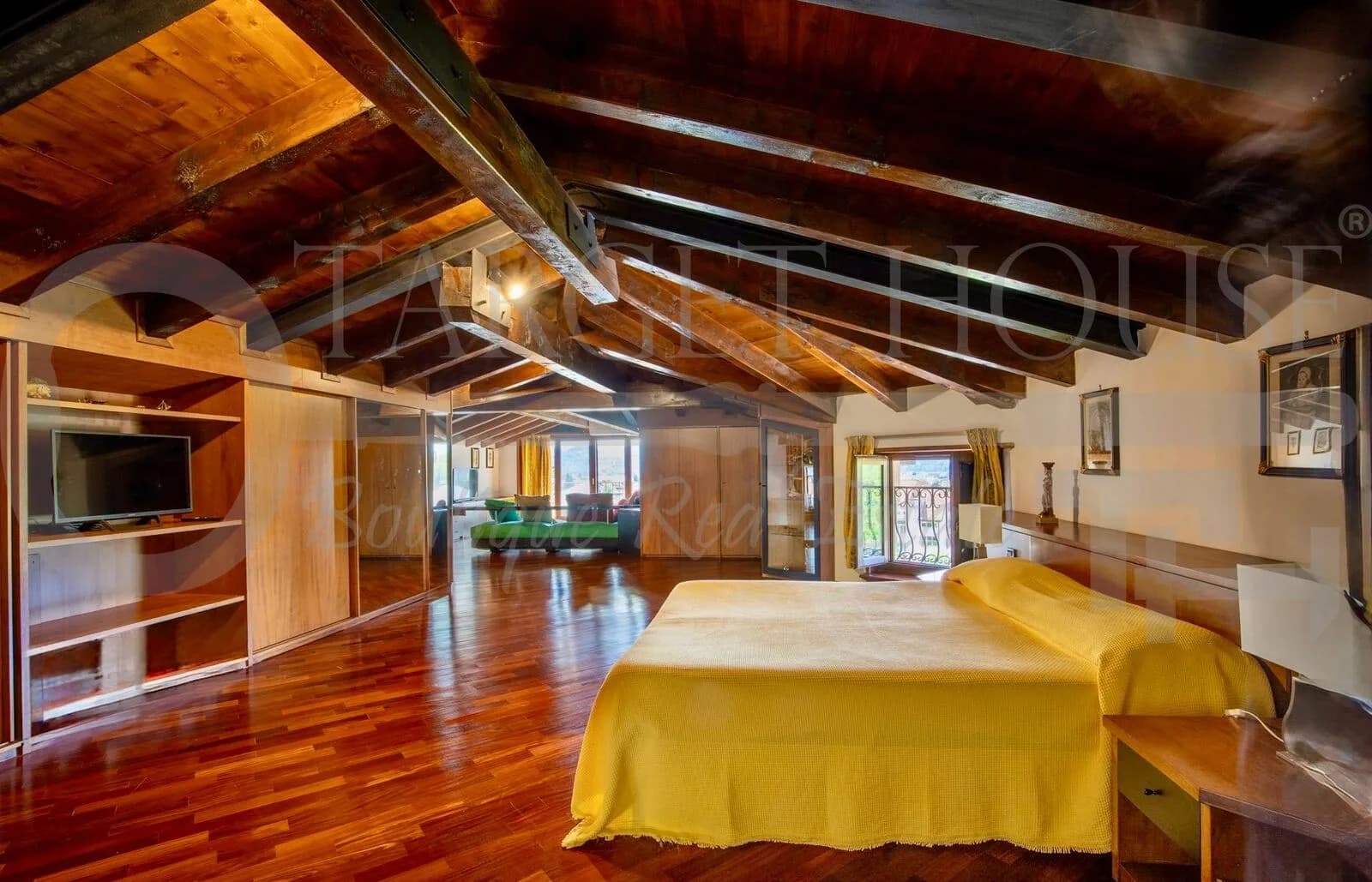 Luxury villa on Lake Maggiore — gallery photo 6