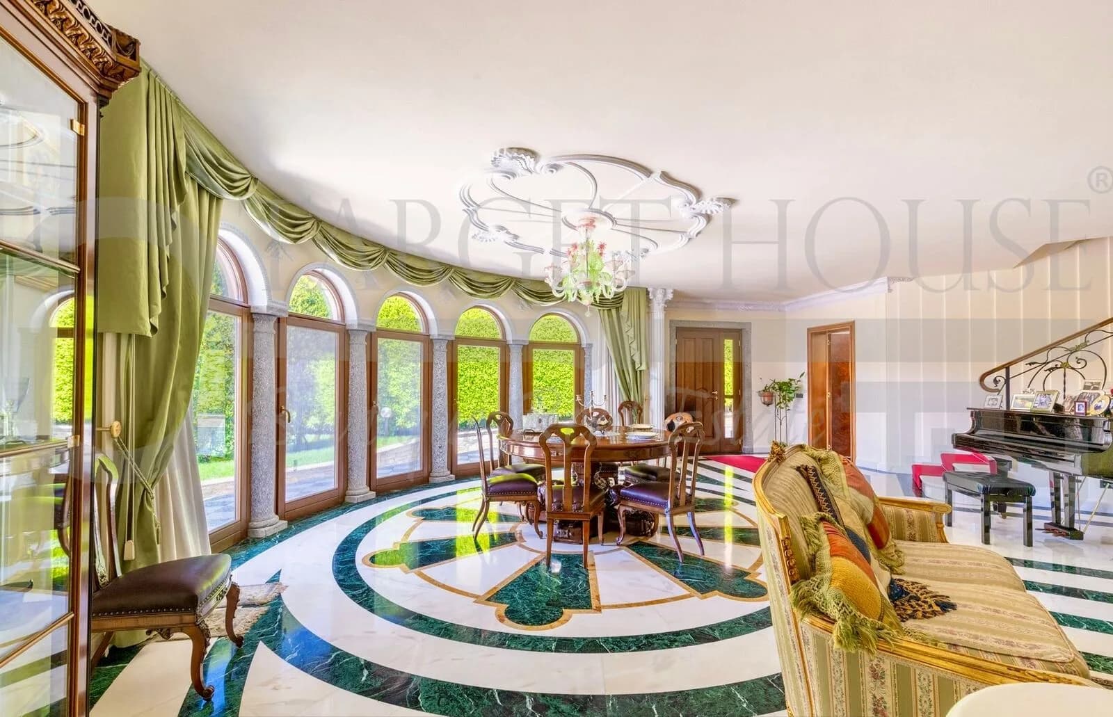 Luxury villa on Lake Maggiore — gallery photo 7