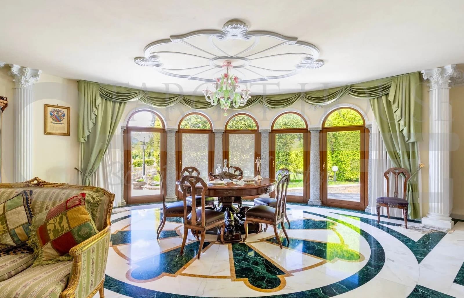Luxury villa on Lake Maggiore — gallery photo 21