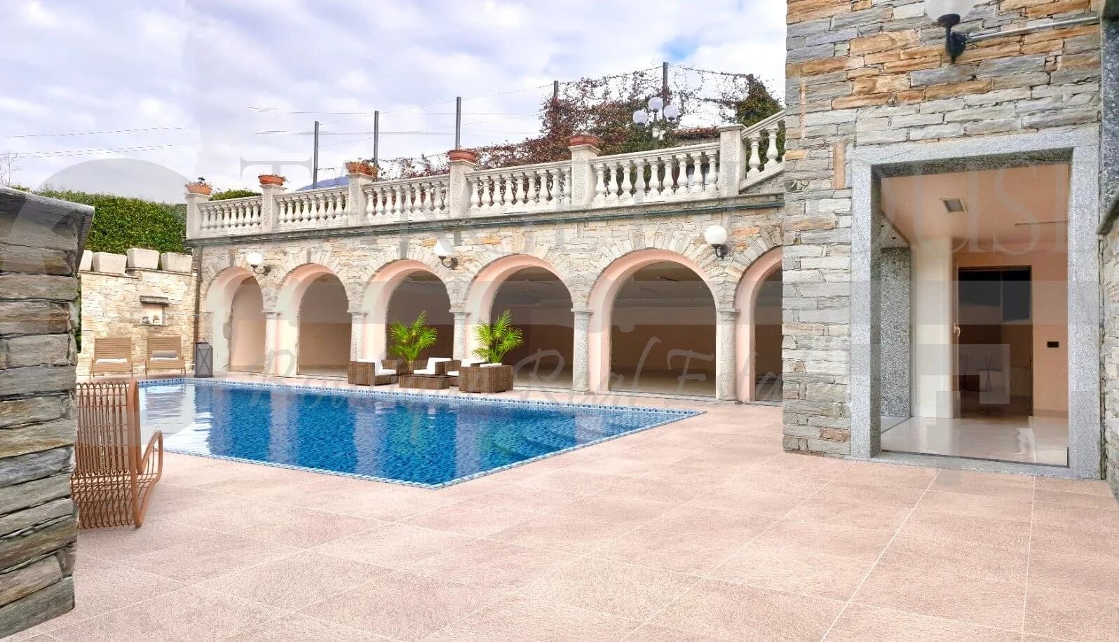 Luxury villa on Lake Maggiore — gallery photo 25