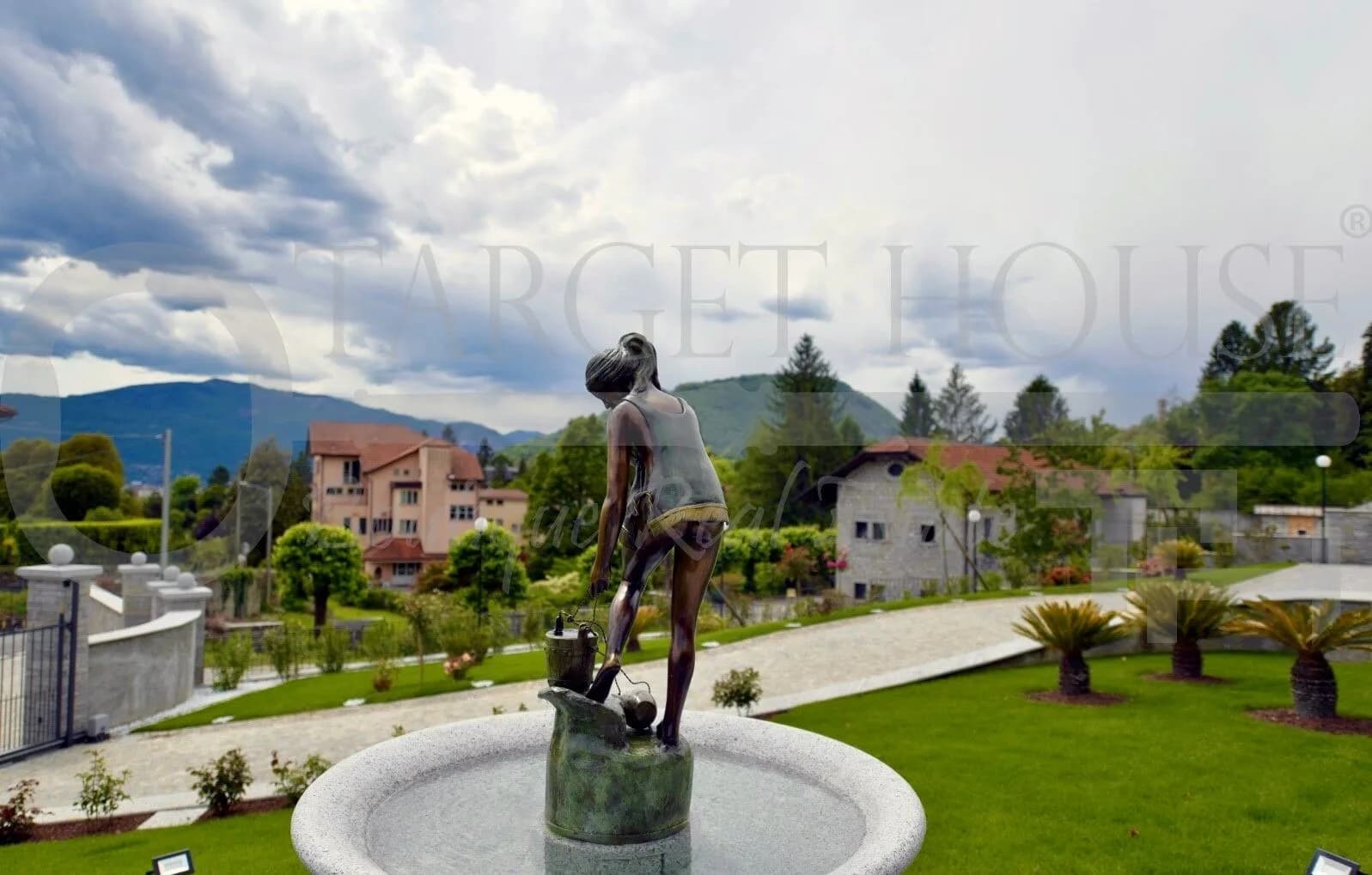 Luxury villa on Lake Maggiore — gallery photo 31