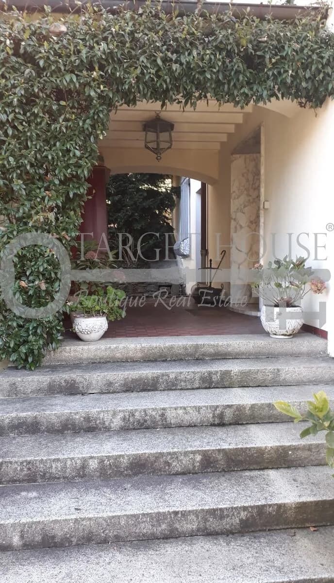 Villa in Luino Lake Maggiore — gallery photo 6