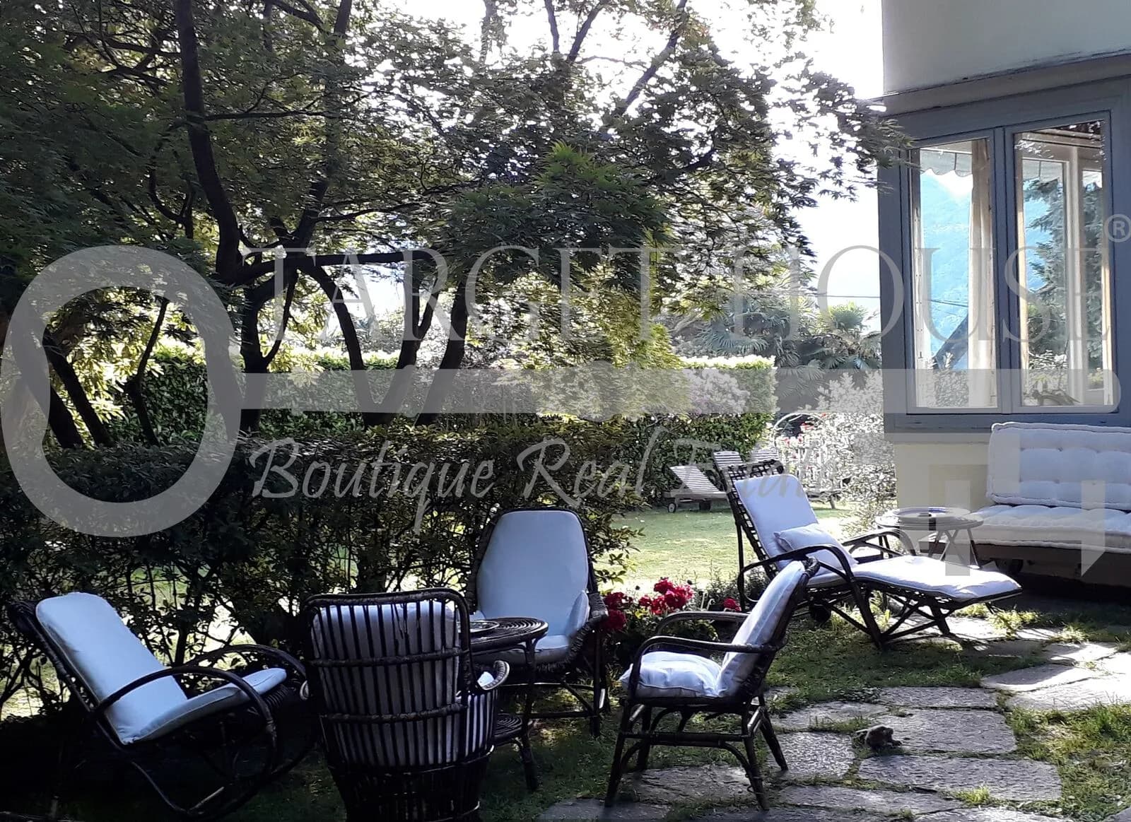 Villa in Luino Lake Maggiore — gallery photo 16