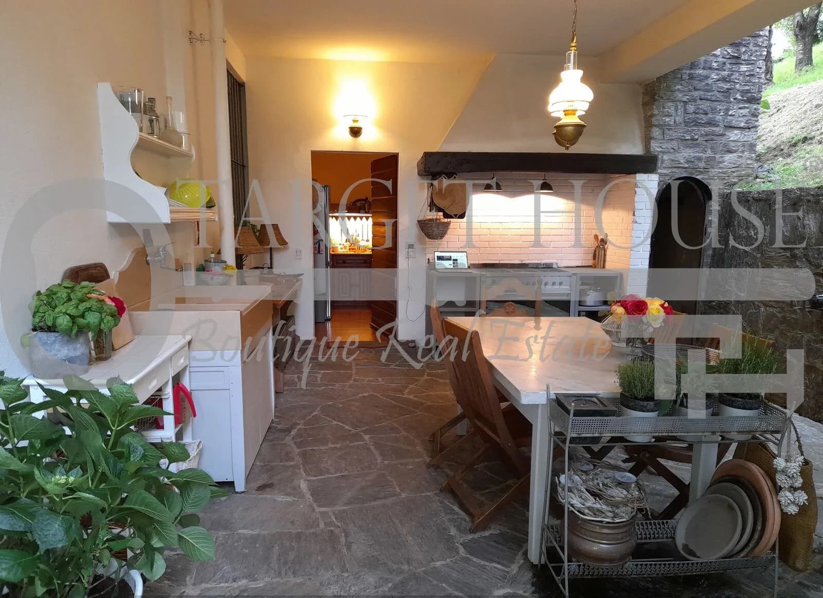 Villa in Luino Lake Maggiore — gallery photo 22