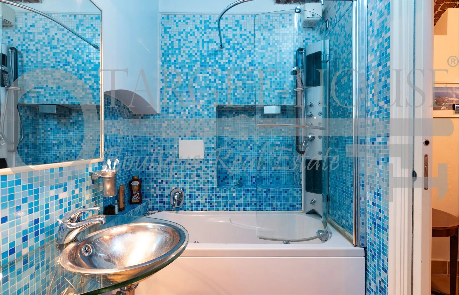 Historic luxury residence in Milan — gallery photo 12