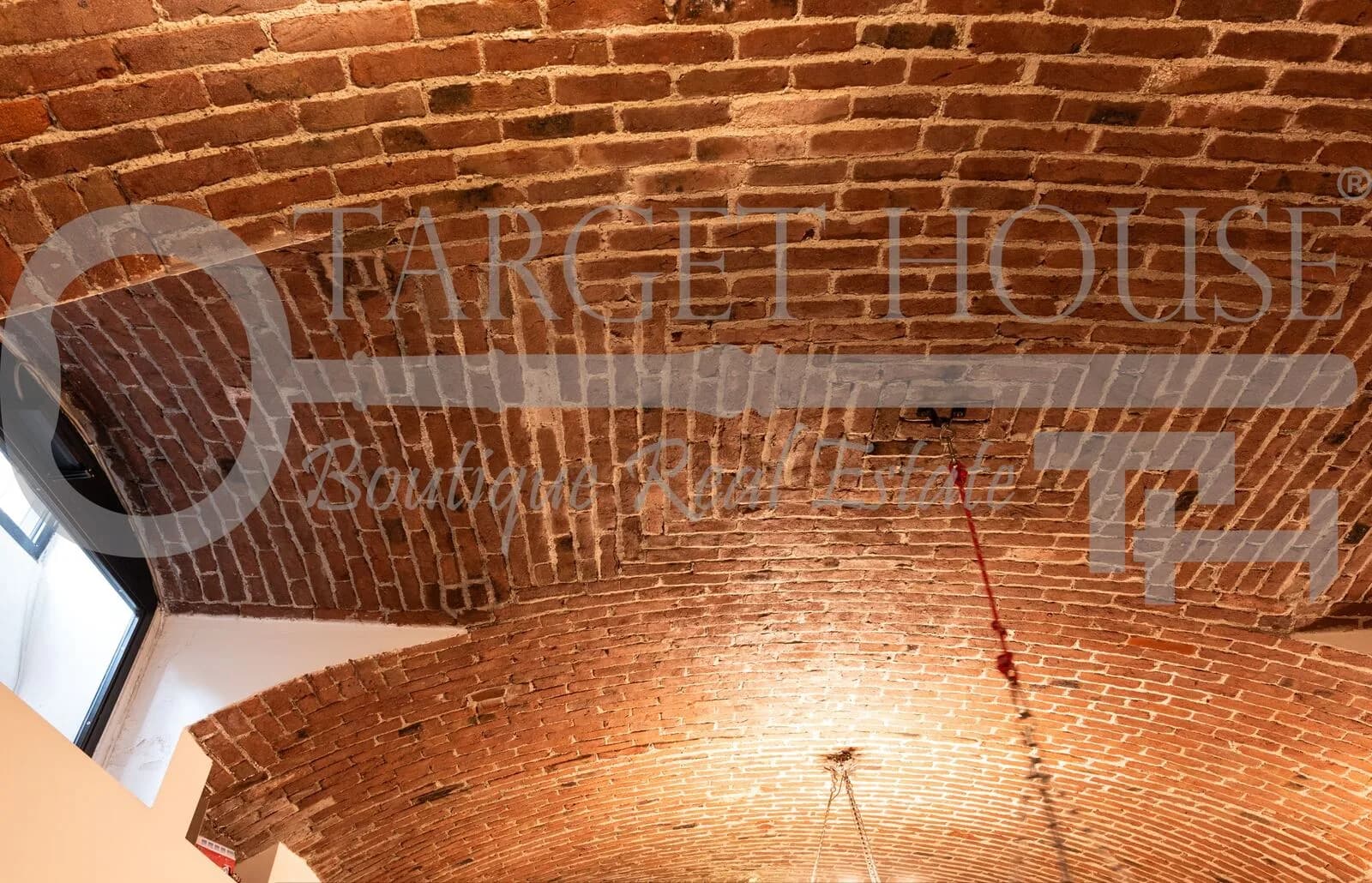 Historic luxury residence in Milan — gallery photo 13