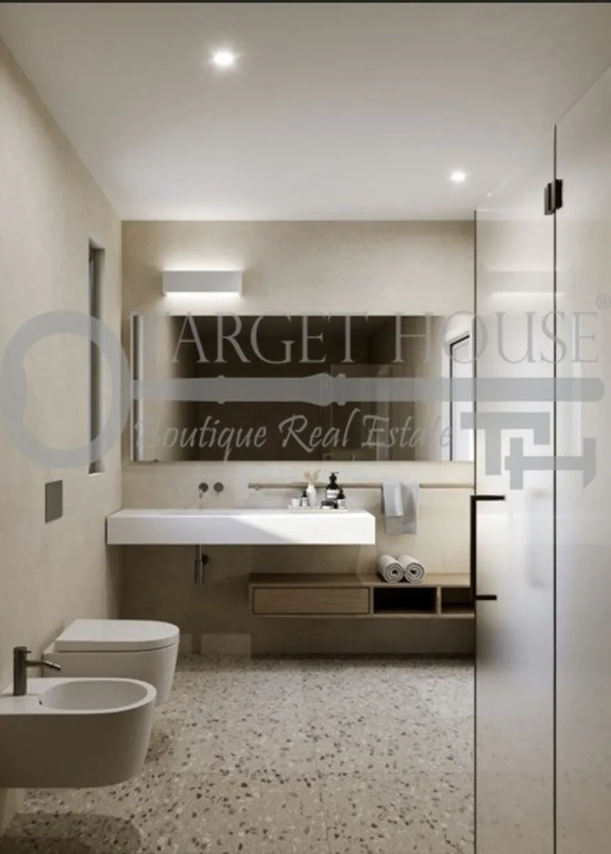 Modern villa in Menaggio with Lake Como views — gallery photo 9