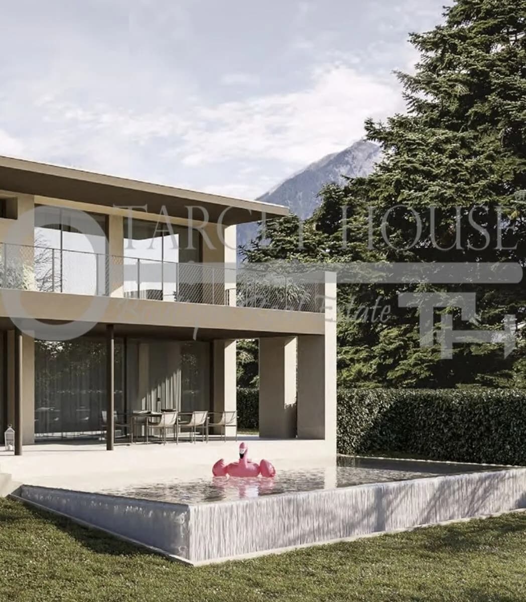 Modern villa in Menaggio with Lake Como views — gallery photo 17