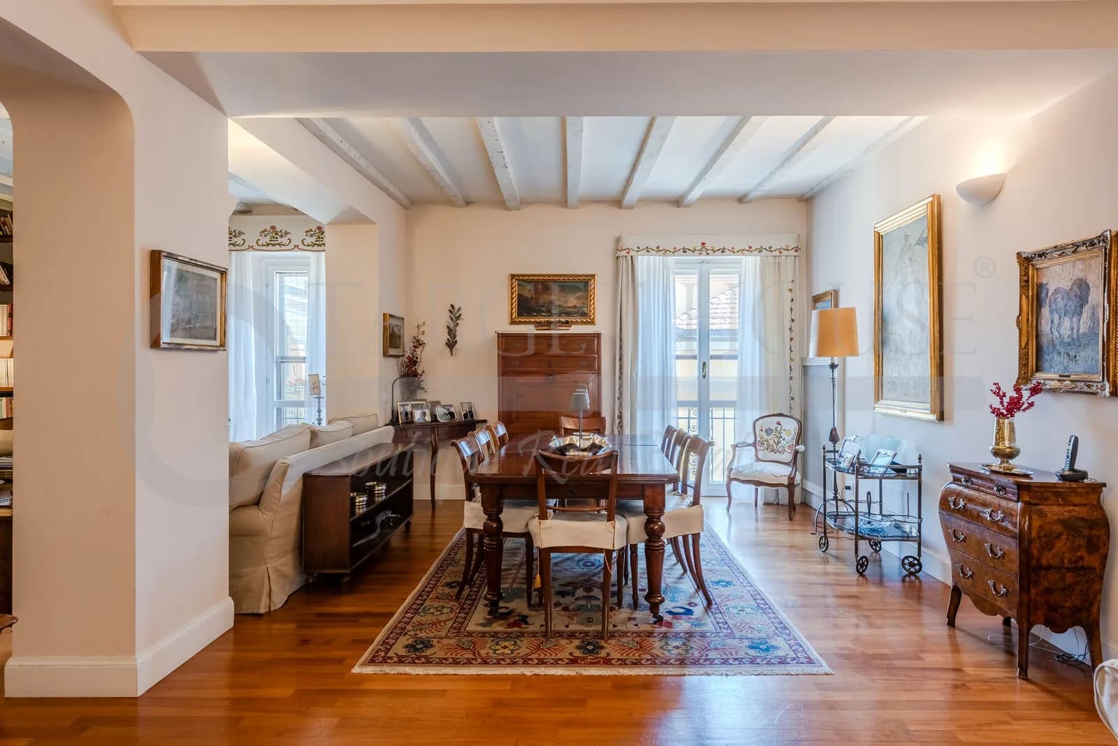 Top-floor apartment in Moscova Milan — gallery photo 13