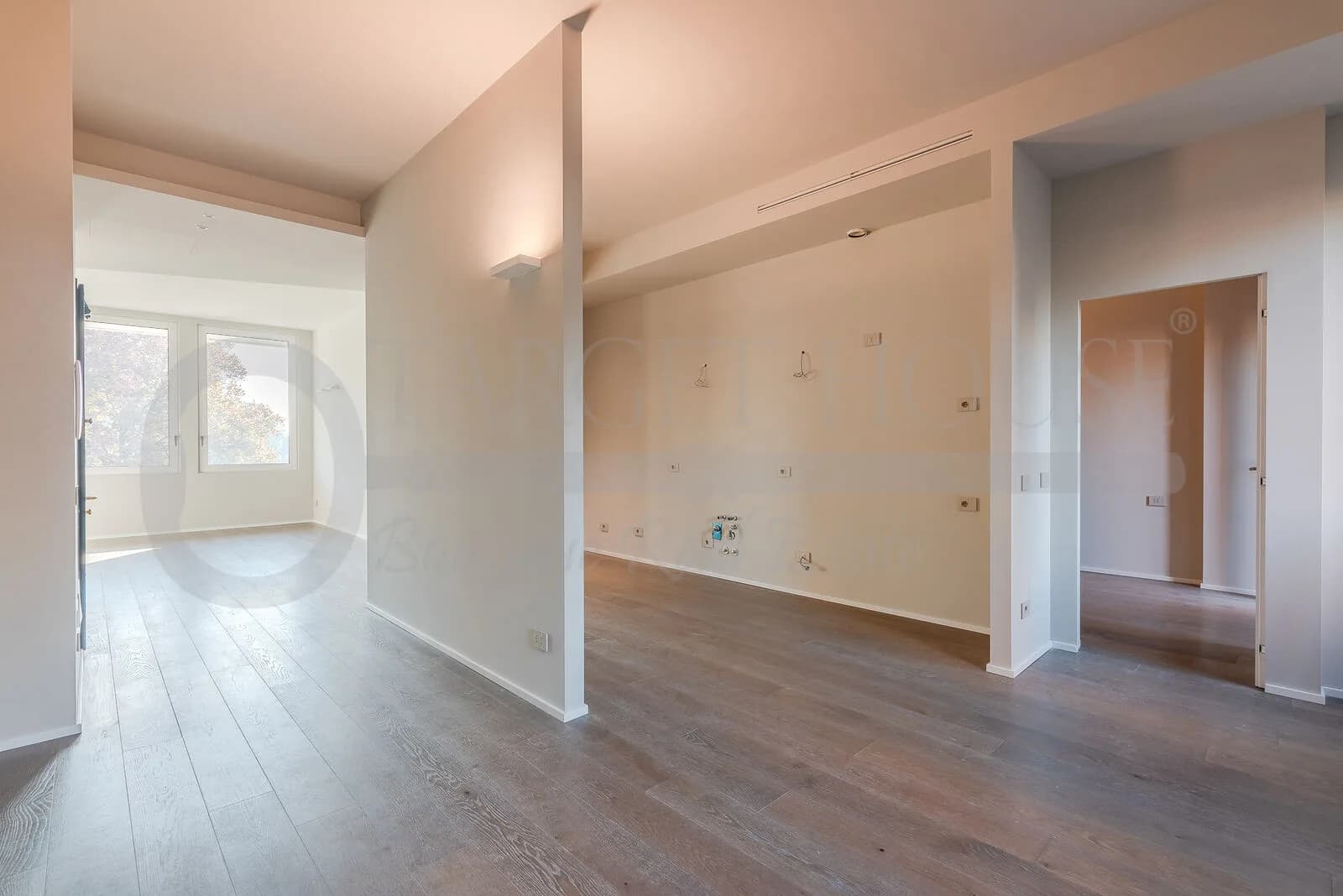 Apartment near Piazza della Repubblica Milan — gallery photo 9