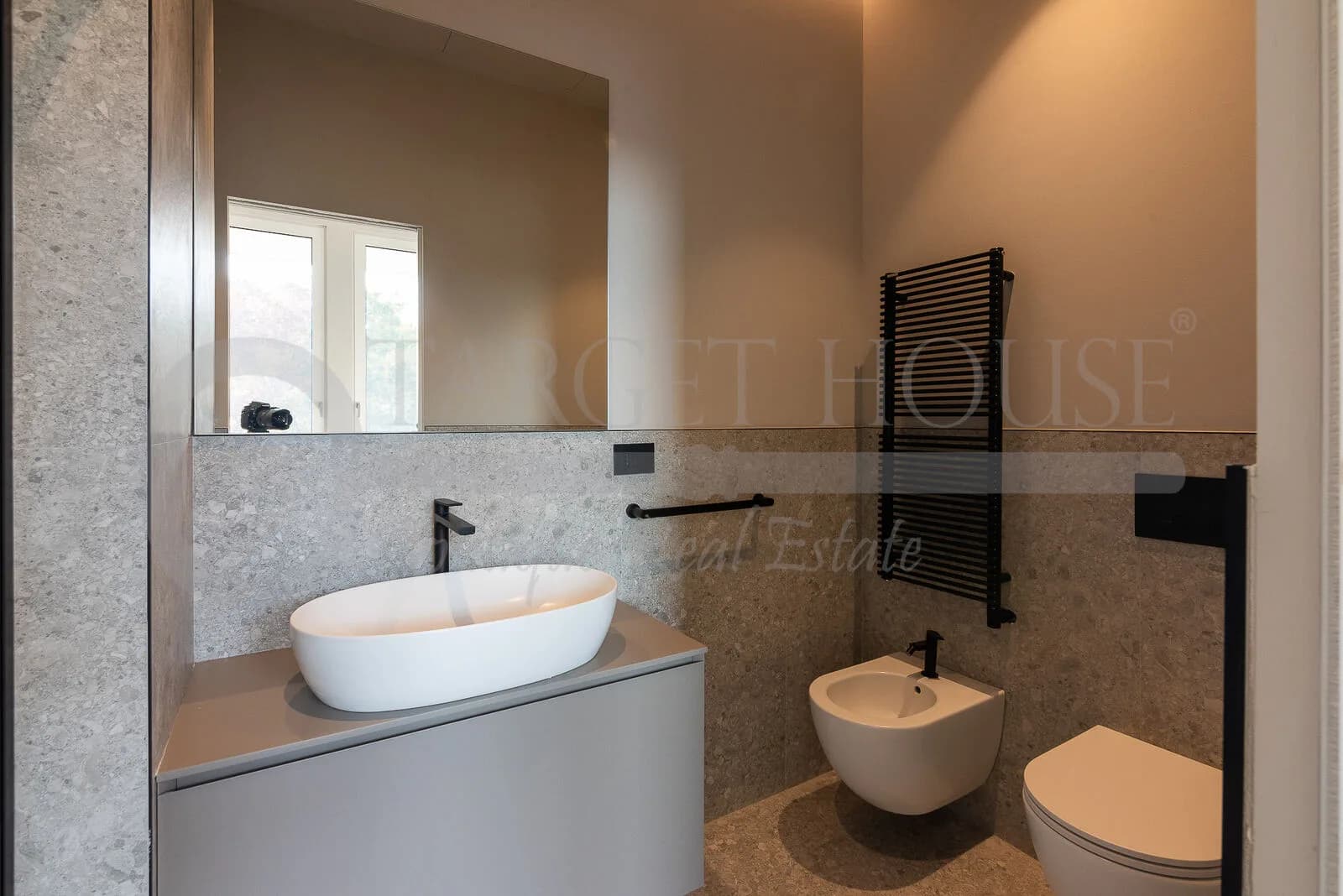 Apartment near Piazza della Repubblica Milan — gallery photo 16