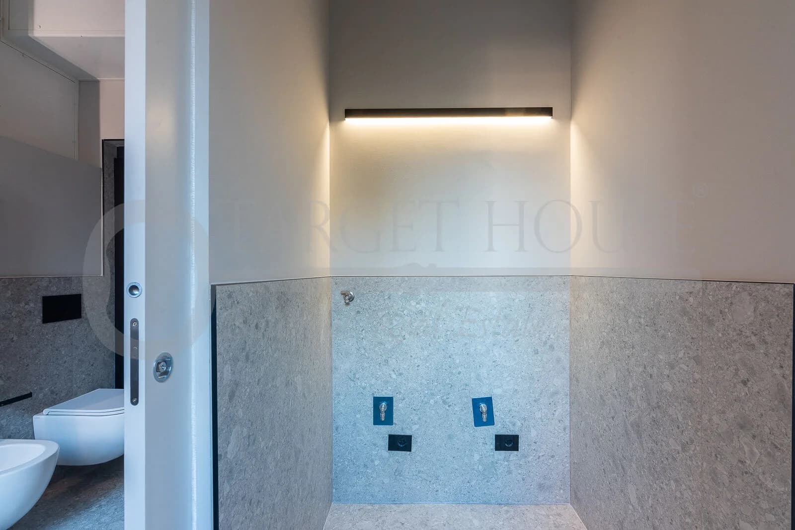 Apartment near Piazza della Repubblica Milan — gallery photo 21