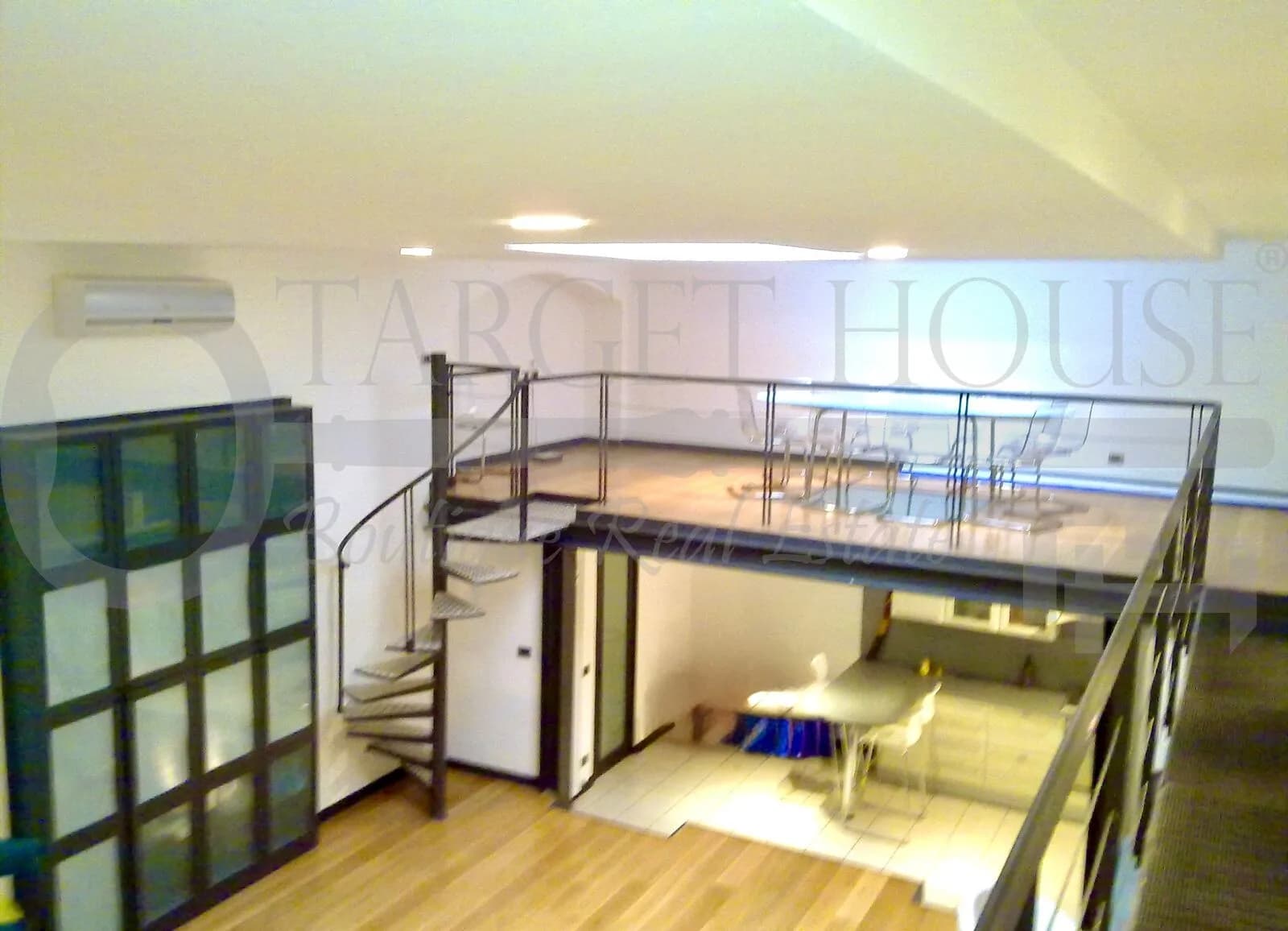 Loft in Sant’Ambrogio Milan — gallery photo 13