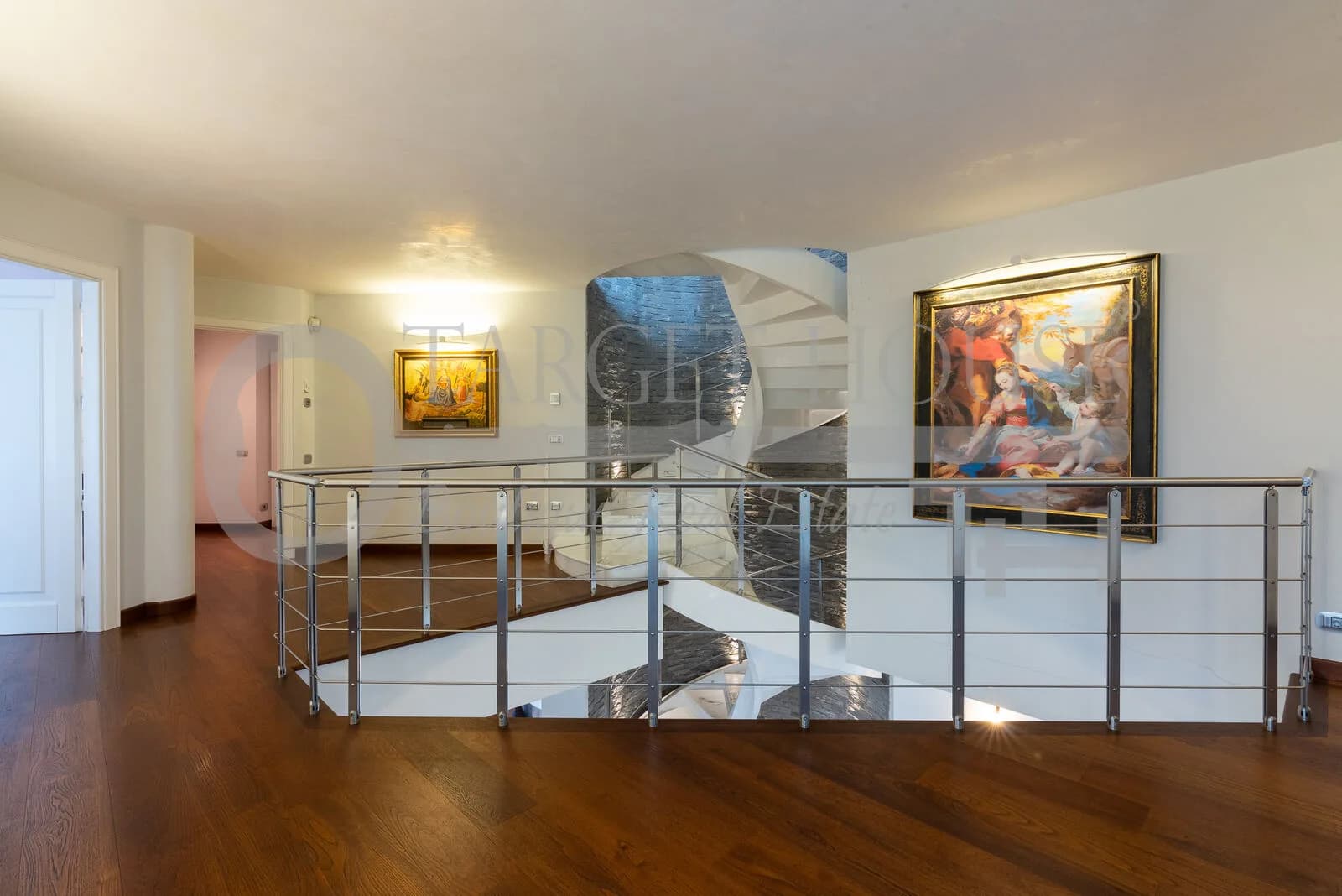 Luxury villa near Legnano with private spa and cinema — gallery photo 4