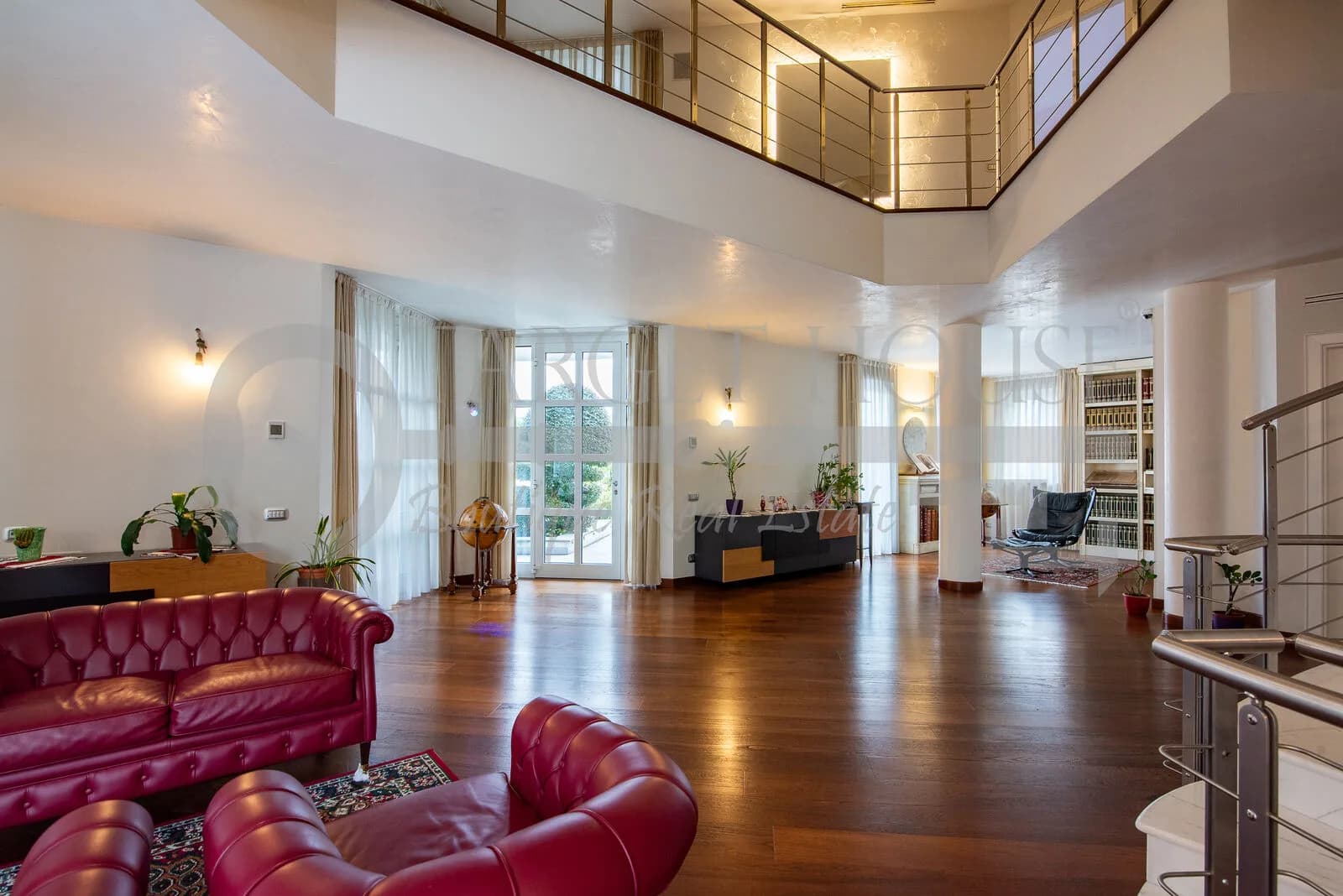 Luxury villa near Legnano with private spa and cinema — gallery photo 16