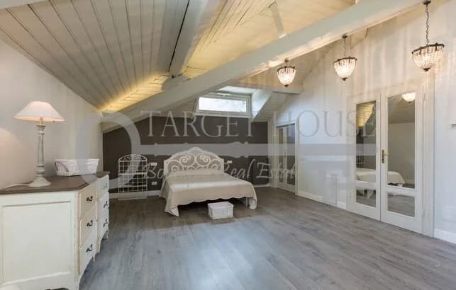 Restored 1875 Liberty villa in Stresa with private park — gallery photo 24
