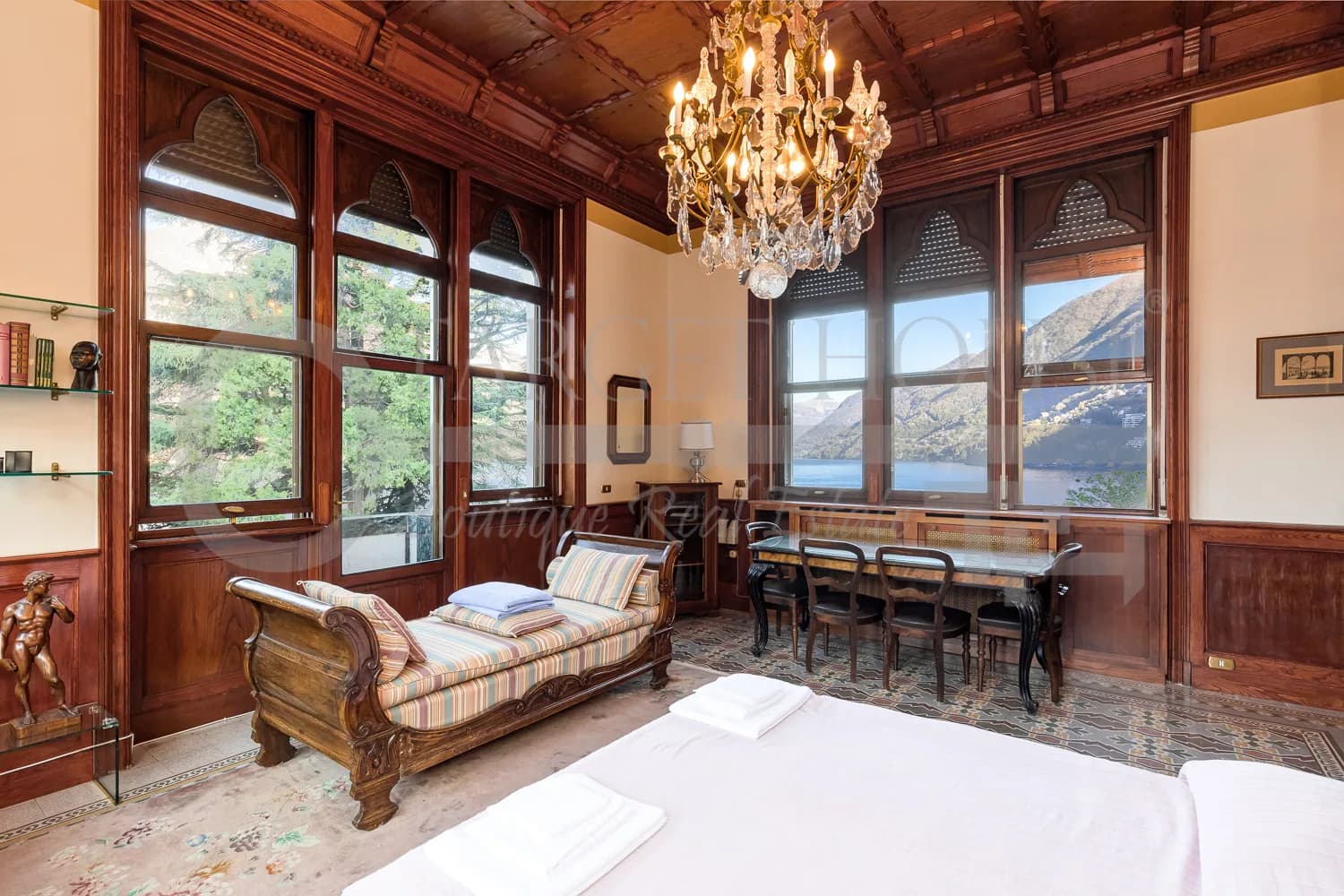 Historic Lake Como Waterfront Estate with Private Dock & Guest House — photo 18