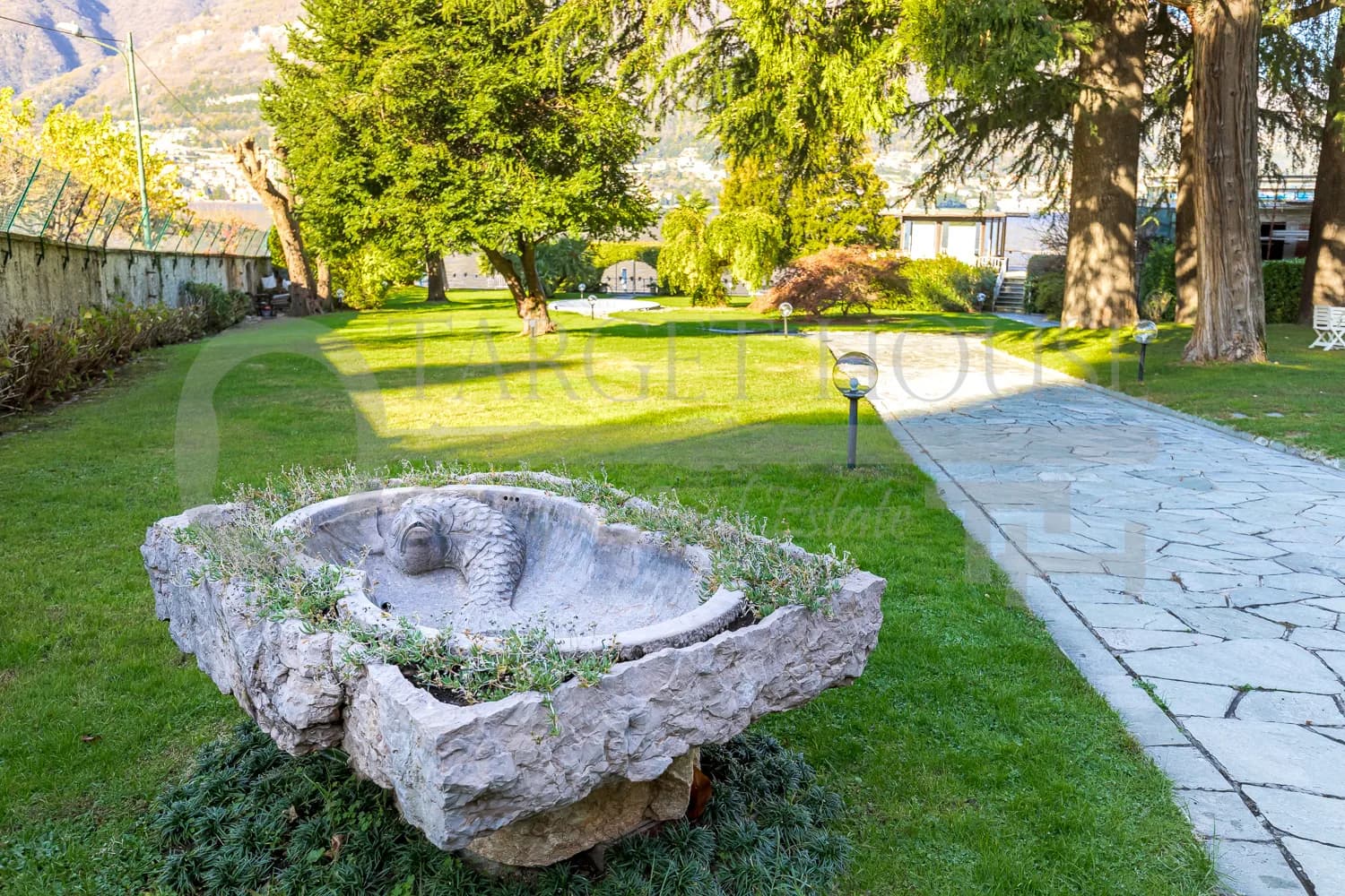 Historic Lake Como Waterfront Estate with Private Dock & Guest House — photo 7