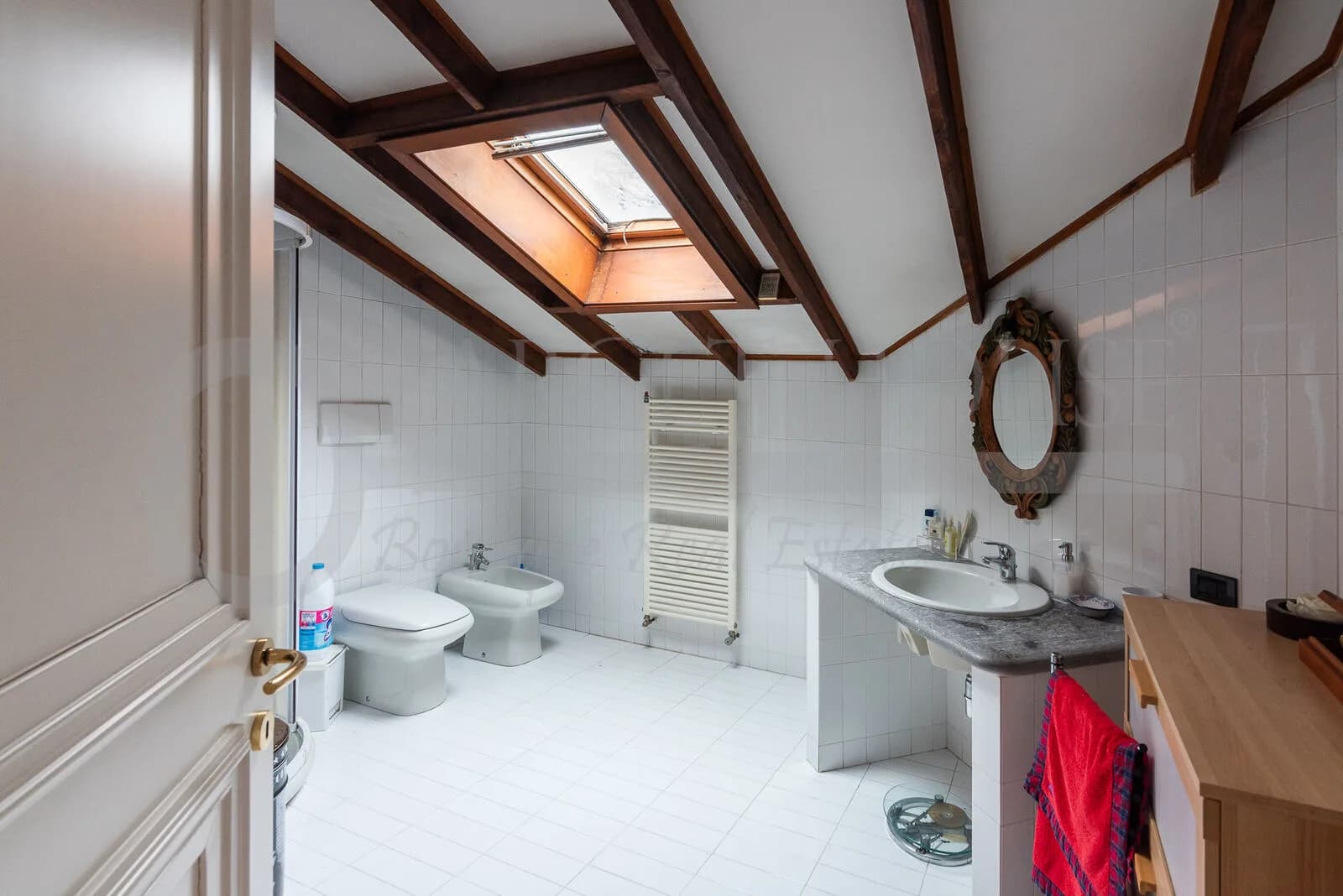 Villa with pool near Milan and private park — gallery photo 21
